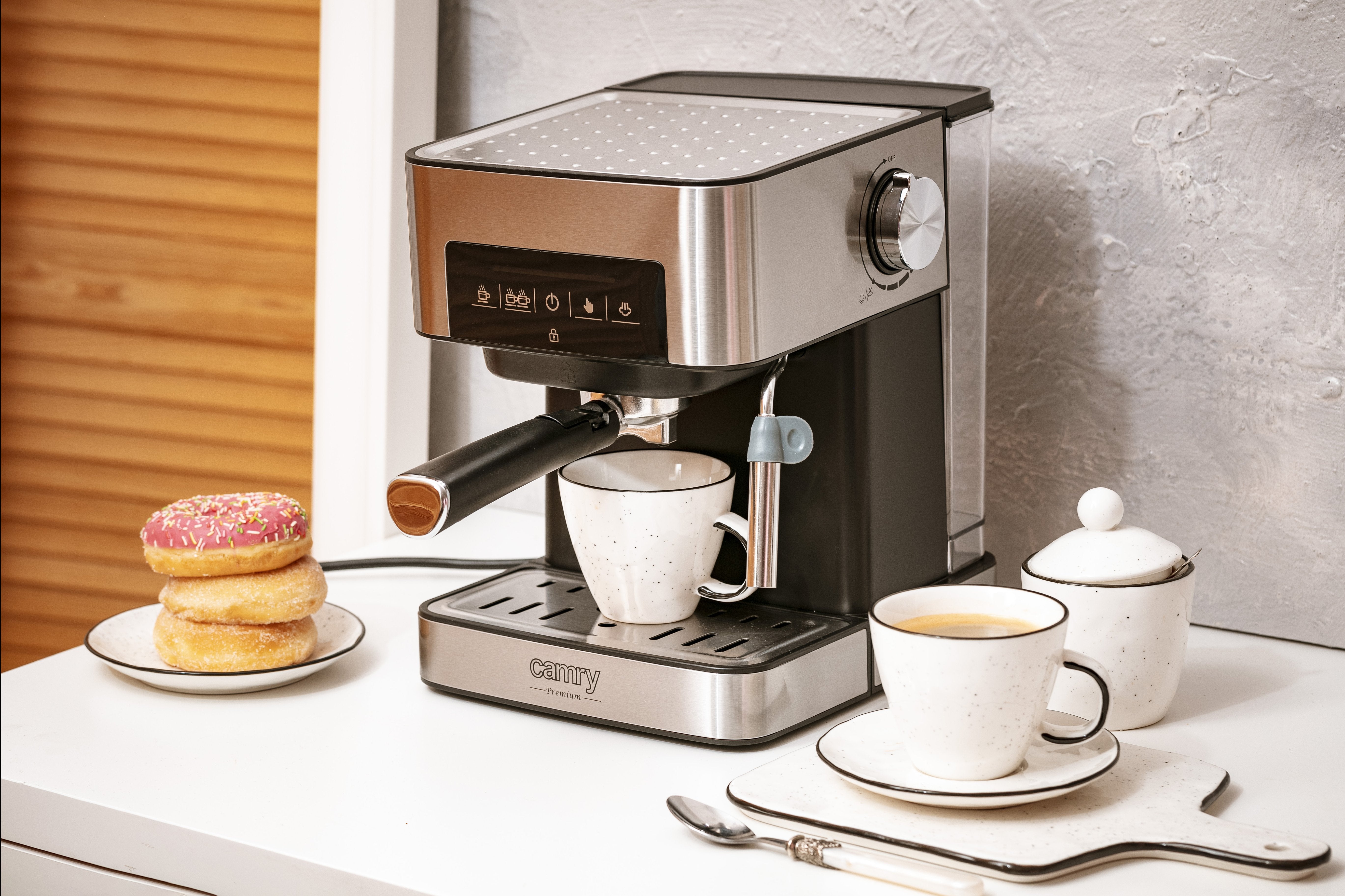EAN 5902934837644 - Camry Premium CR 4410 cafetera eléctrica Máquina espresso 1,6 L imagen 3