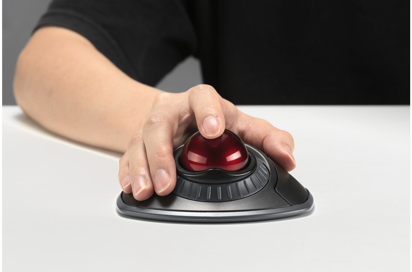 Raton Kensington Orbit Trackball Inalámbrico Con Anillo De Desplazamiento, Negro