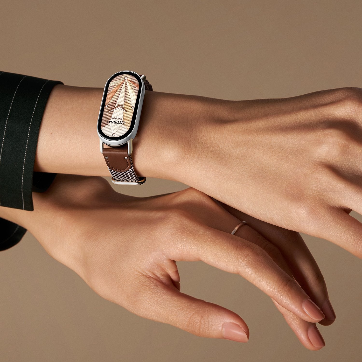 EAN 6932554419844 - Xiaomi Smart Band 10 Rose AMOLED Pulsera de actividad 4,37 cm (1.72") Rosa imagen 8