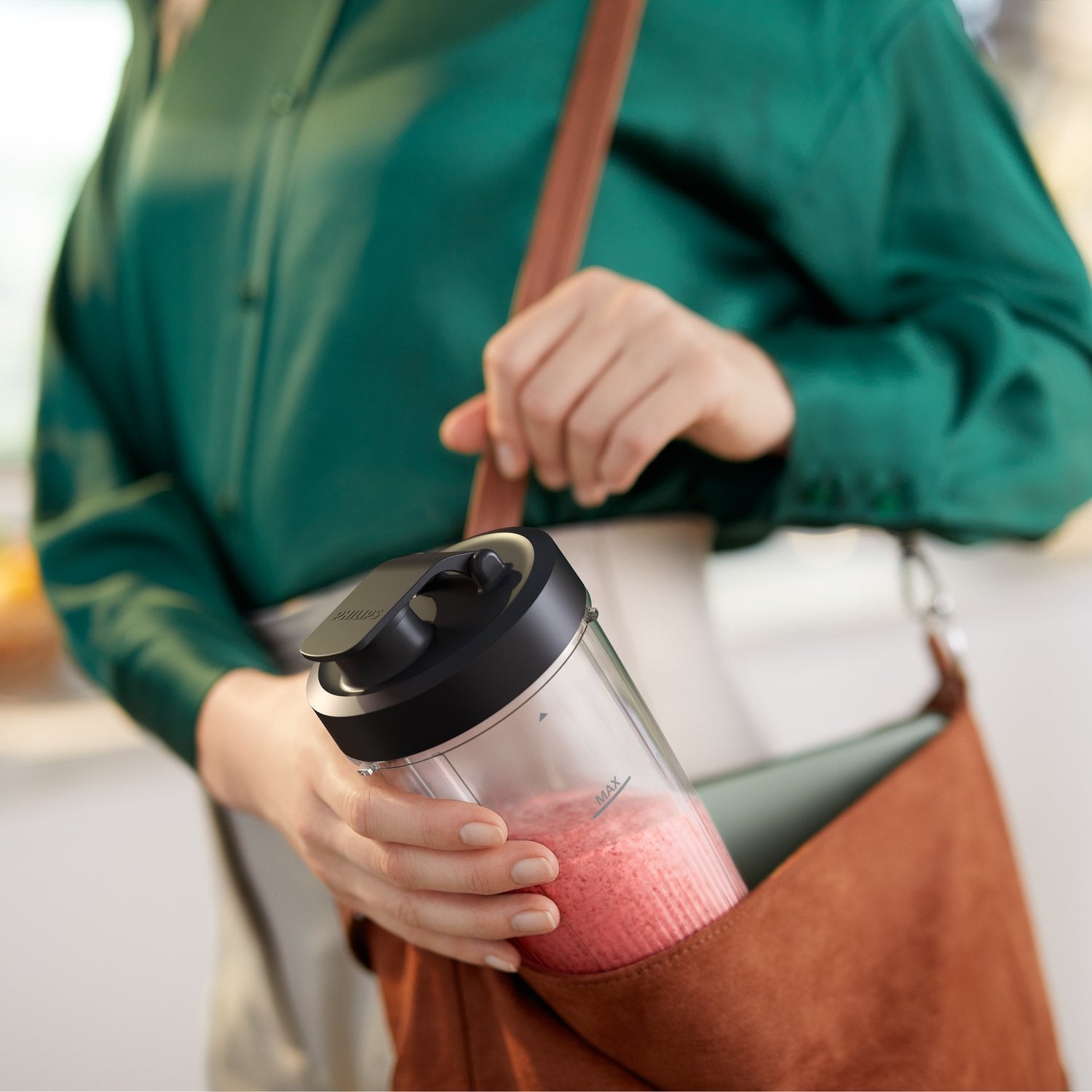 Licuadora Philips Hr2764 00, 800 W, Vaso Tritan De 700 Ml, Cuchilla Problend Plus De 6 Estrellas, Metal Y Negro