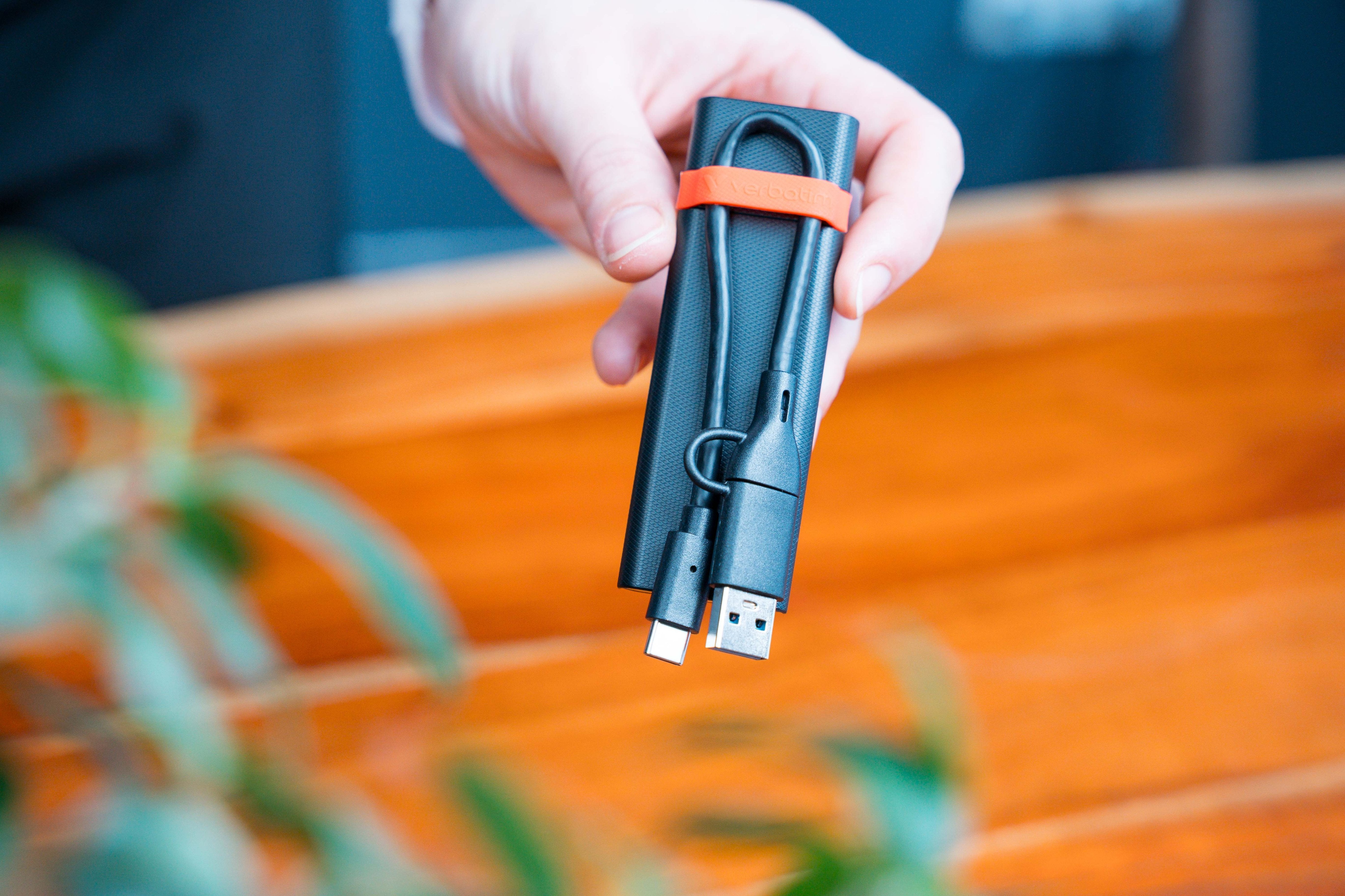 Verbatim Usb3.2 Gen2 More ´N´ Go M.2 Nvme Ssd Enclosure Kit