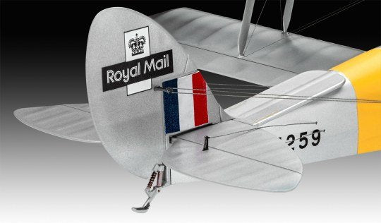 EAN 4009803038278 - Revell D.H. 82A Tiger Moth Maqueta de avión de ala fija Kit de montaje 1:32 imagen 4