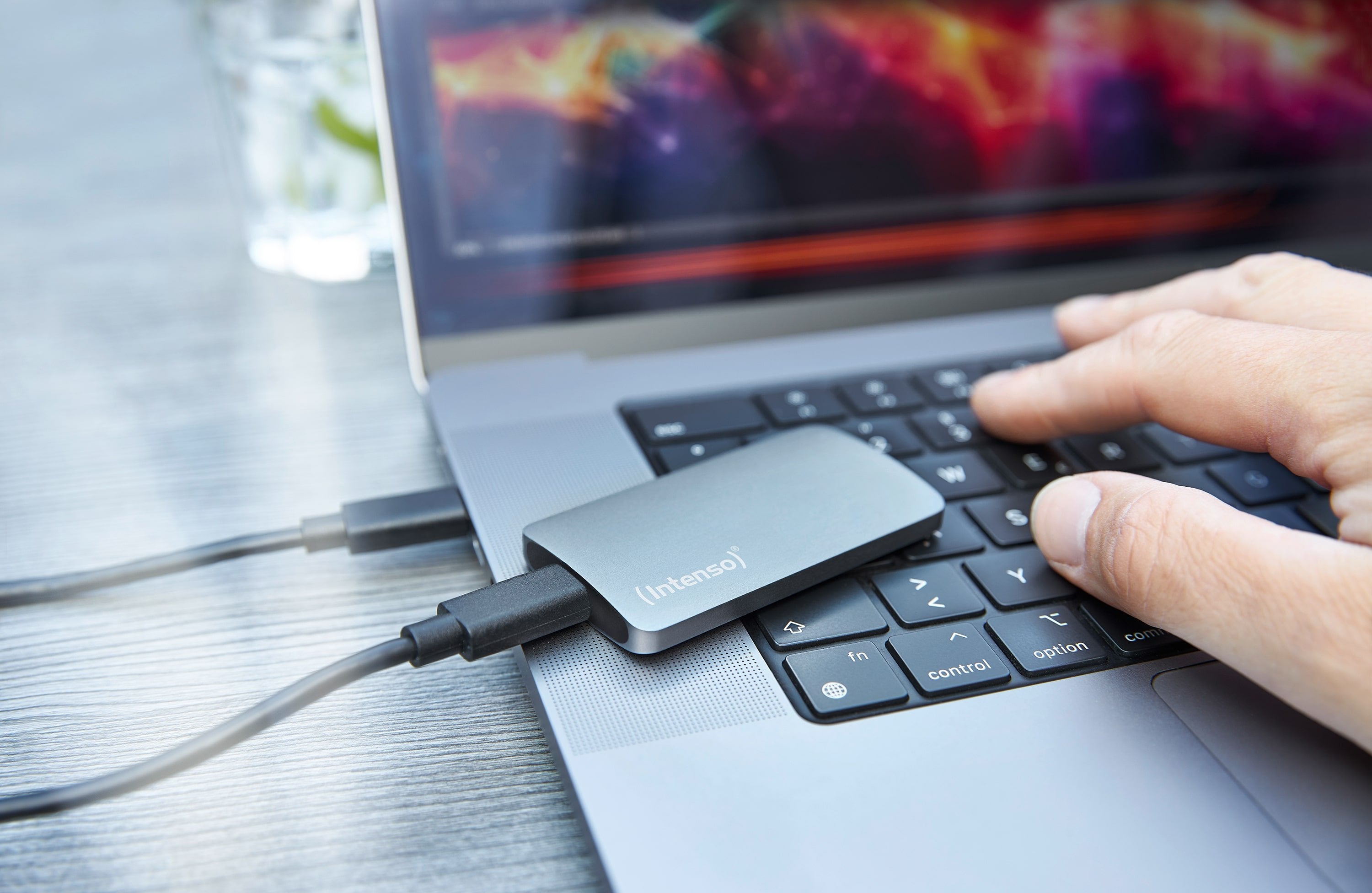 EAN 4034303035632 - Intenso TX800 2 TB USB Tipo C USB 3.2 Gen 2x2 Antracita imagen 6
