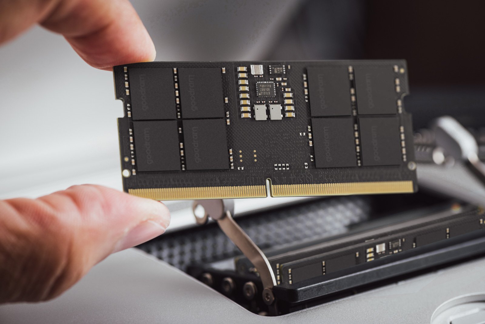 EAN 5908267964156 - Goodram GR4800S564L40S/8G módulo de memoria 8 GB 1 x 8 GB DDR5 imagen 5