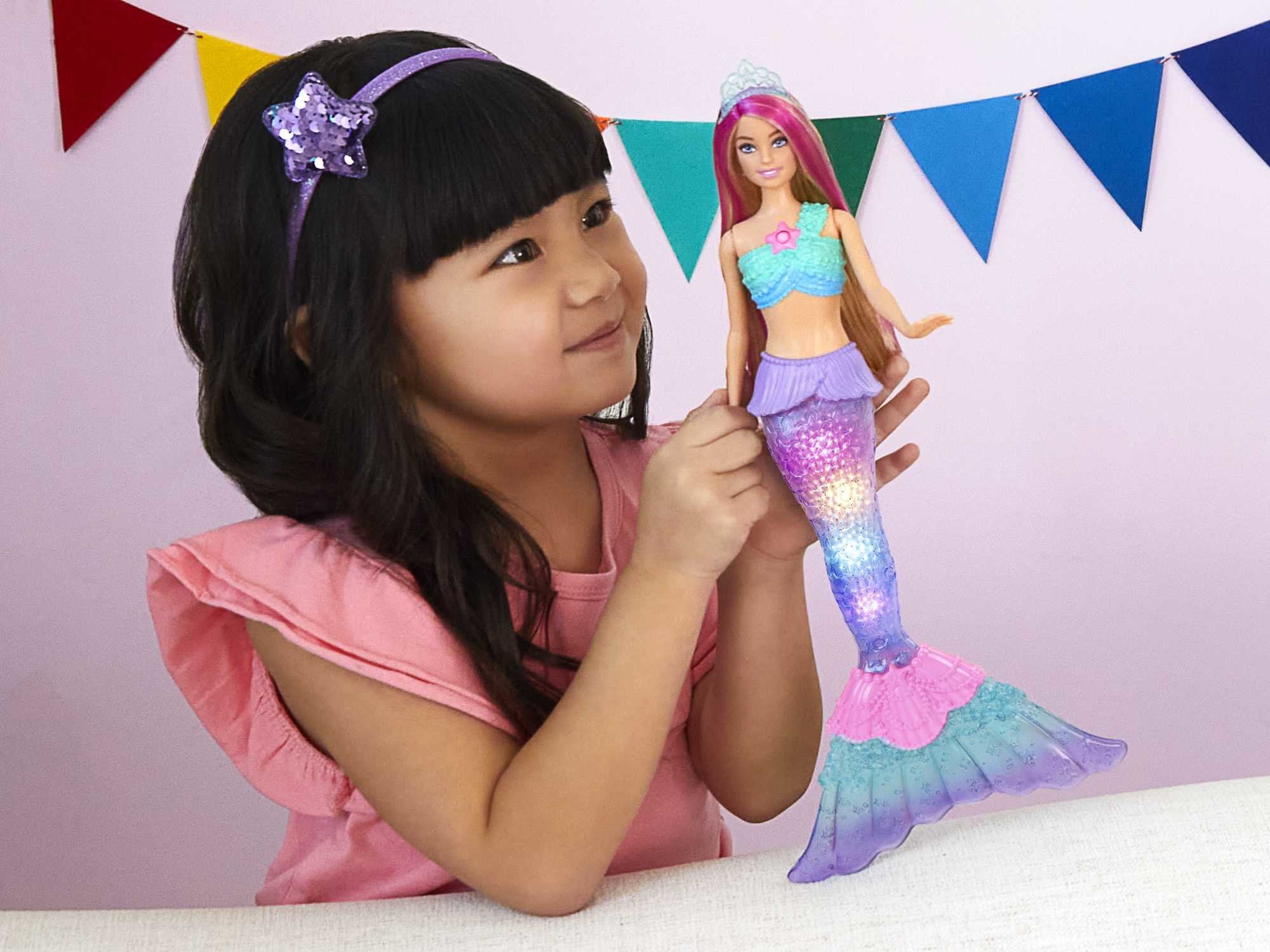 EAN 0194735024353 - Barbie Dreamtopia HDJ36 muñeca imagen 4