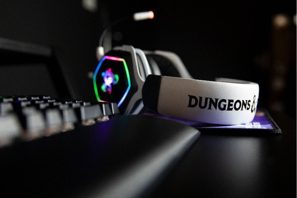 Headset Konix Dungeons And Dragons 7.1 Rainbow Micro Flexible Multiplataforma Kx-Dnd-Gh-Rbw-Pc