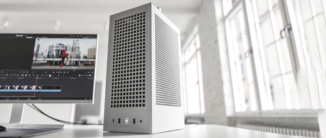 Hyte Revolt 3, Caja De La Torre (Blanco)