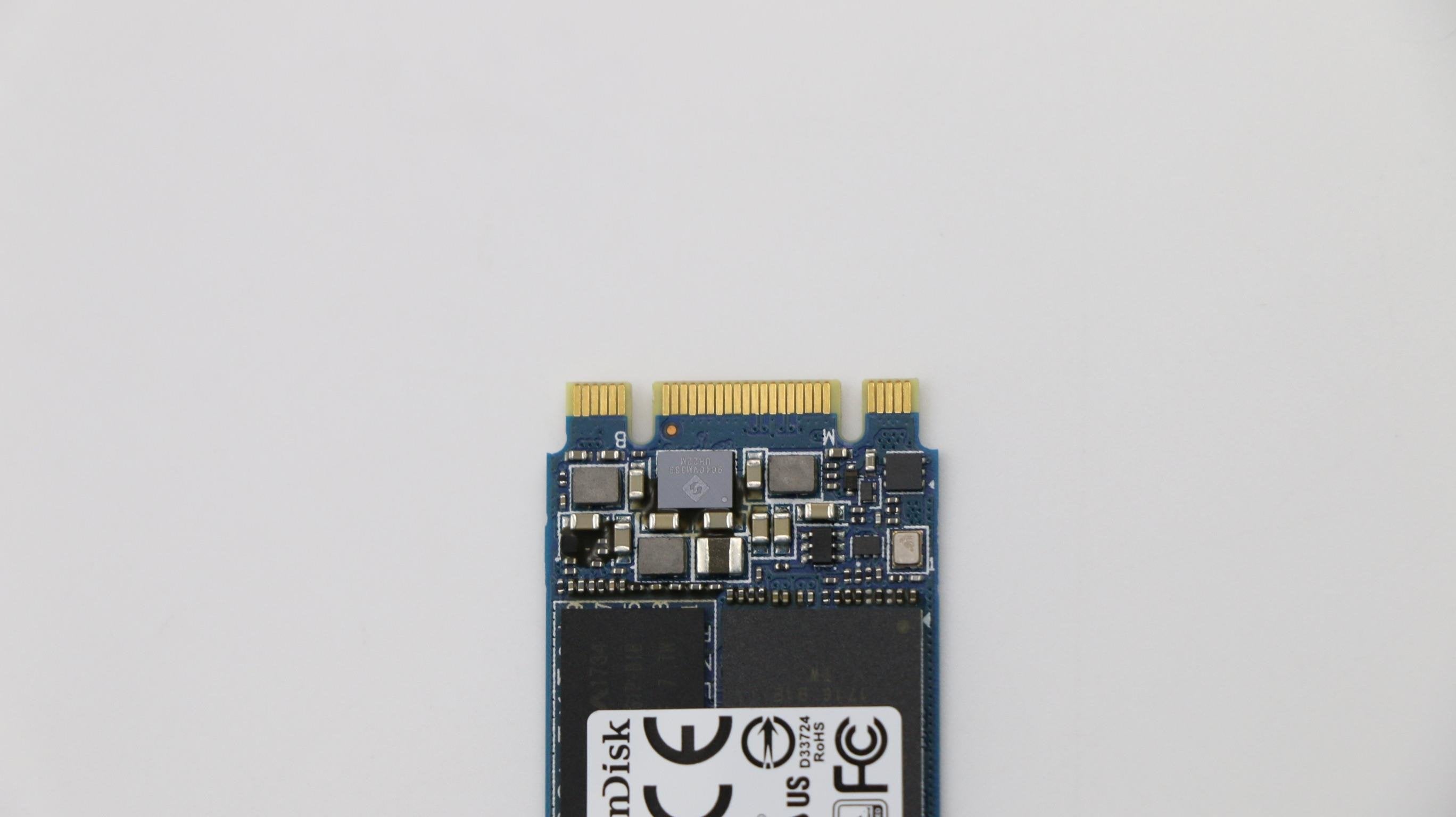 EAN 5704174658658 - Lenovo 00UP610 unidad de estado sólido 1,02 TB M.2 Serial ATA III imagen 2