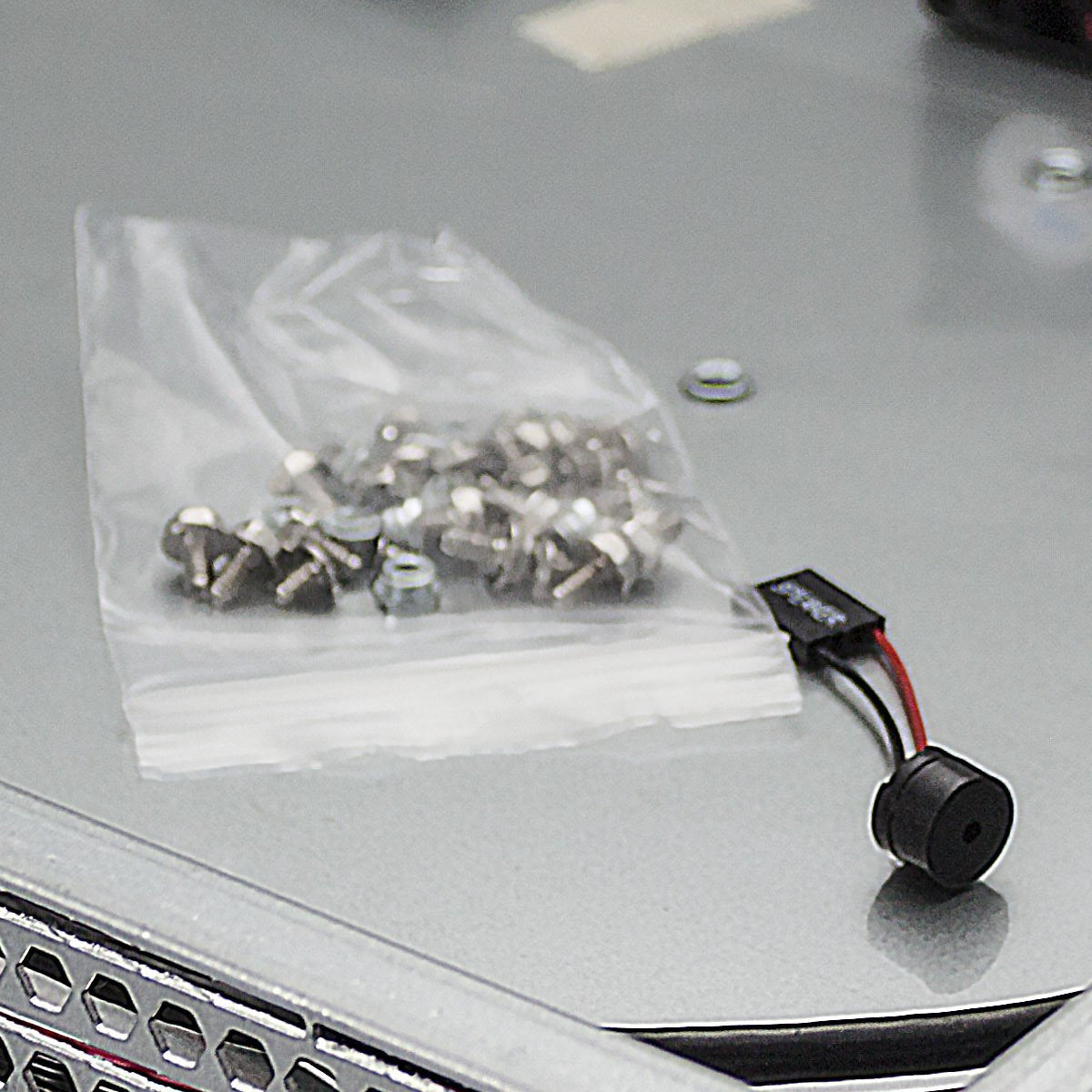 Caja Pc Unykach 19 1u 1029 Silver Black 1 Usb 3.0 1 Usb 2.0 51916