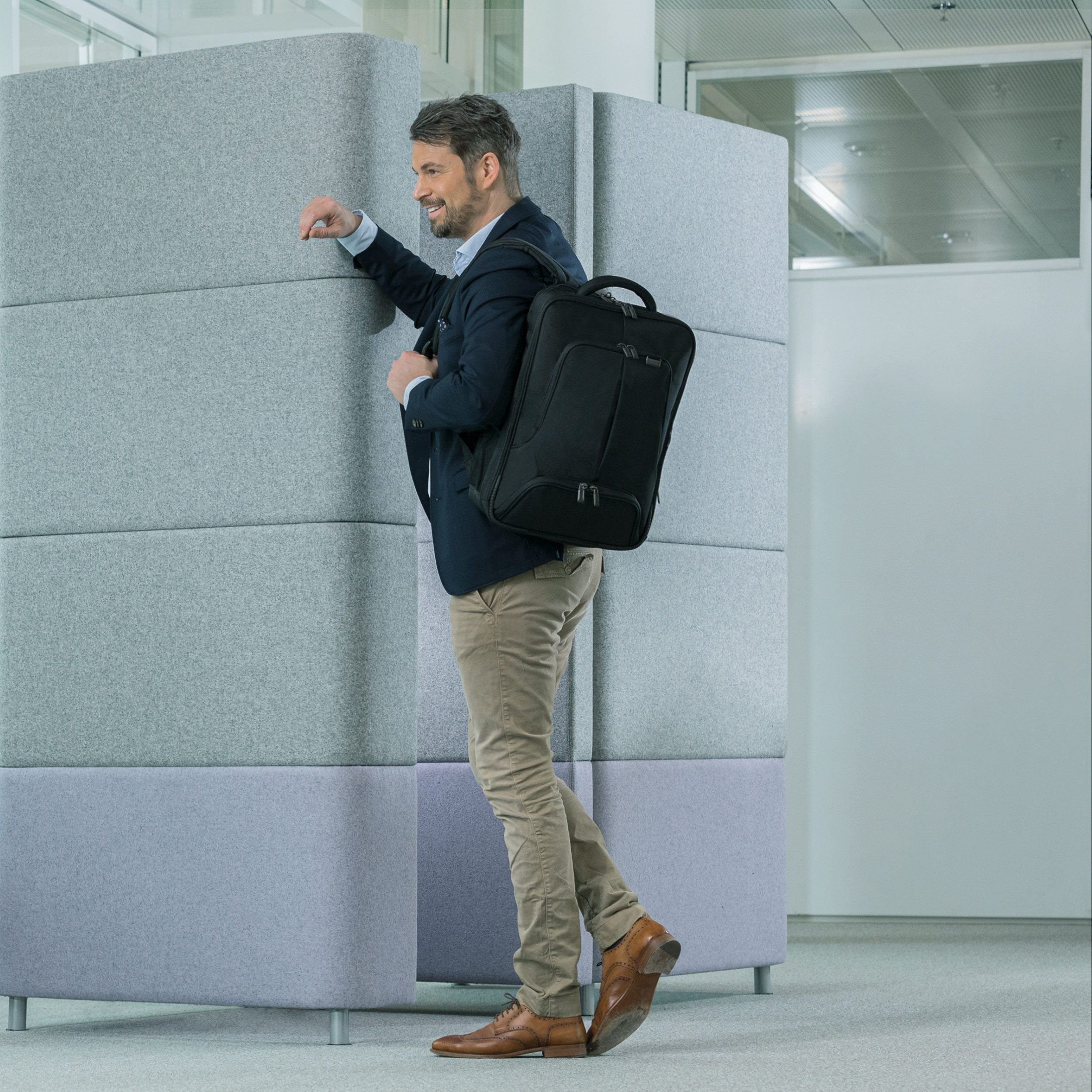 EAN 7640186419925 - DICOTA Eco Backpack PRO 35,8 cm (14.1") Mochila Negro imagen 5