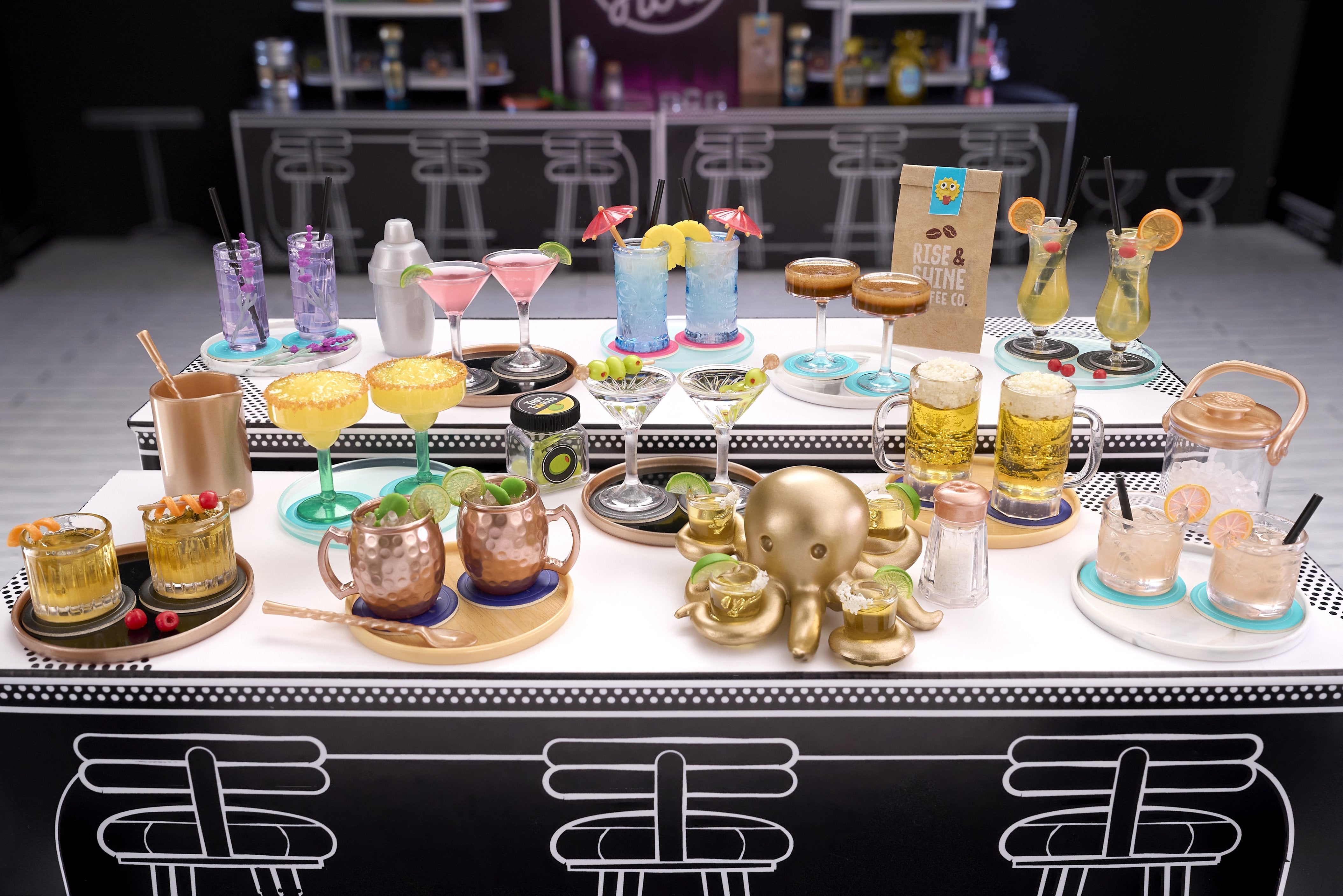 Mga Entertainment Mga'S Miniverso Make It Mini Happy Hour Mini Collectibles, Artesan Artículos Ordenados 513841-Euc