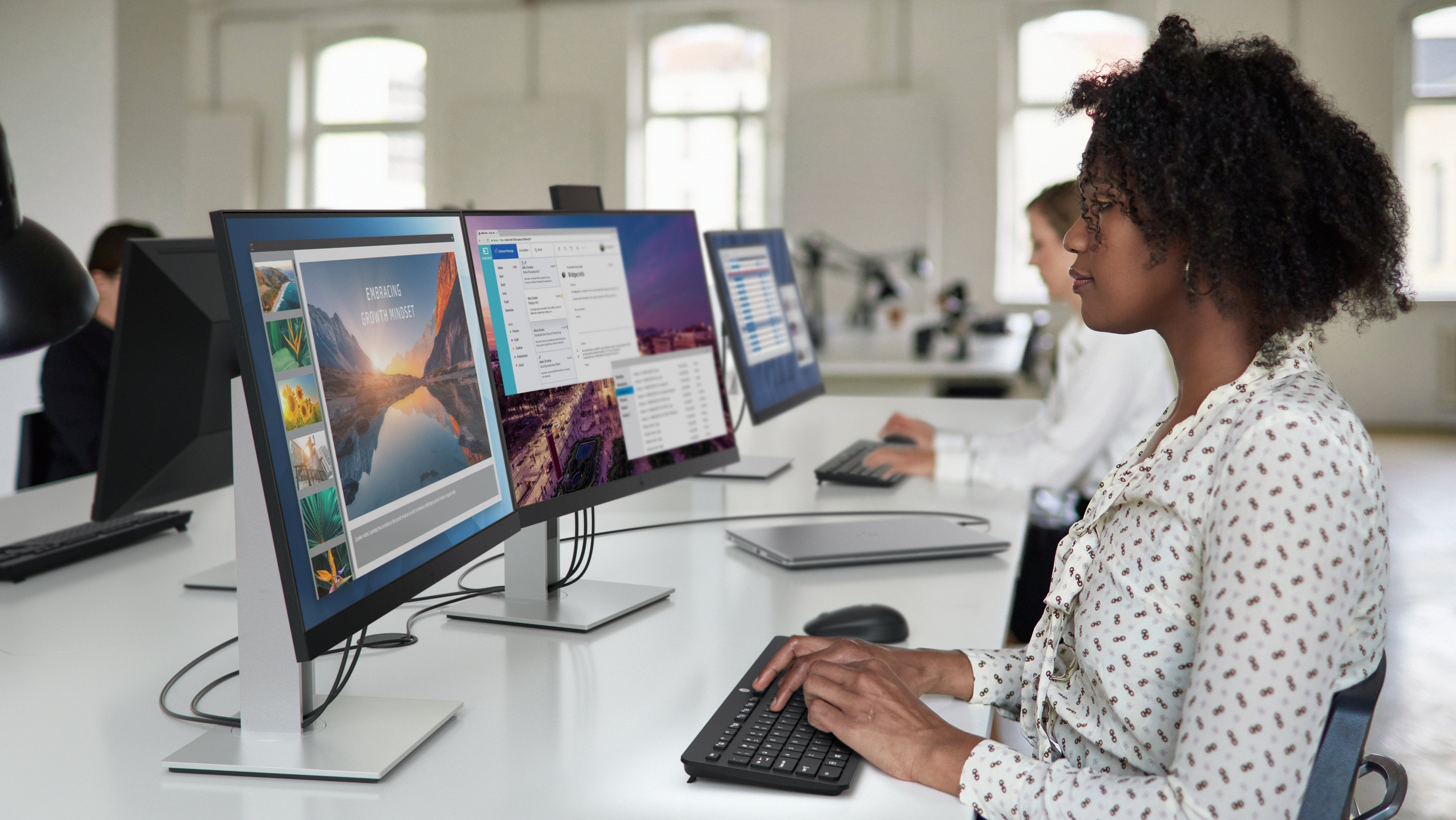 Monitor Hp E24d G4 Fhd Usb-C Docking Monitor