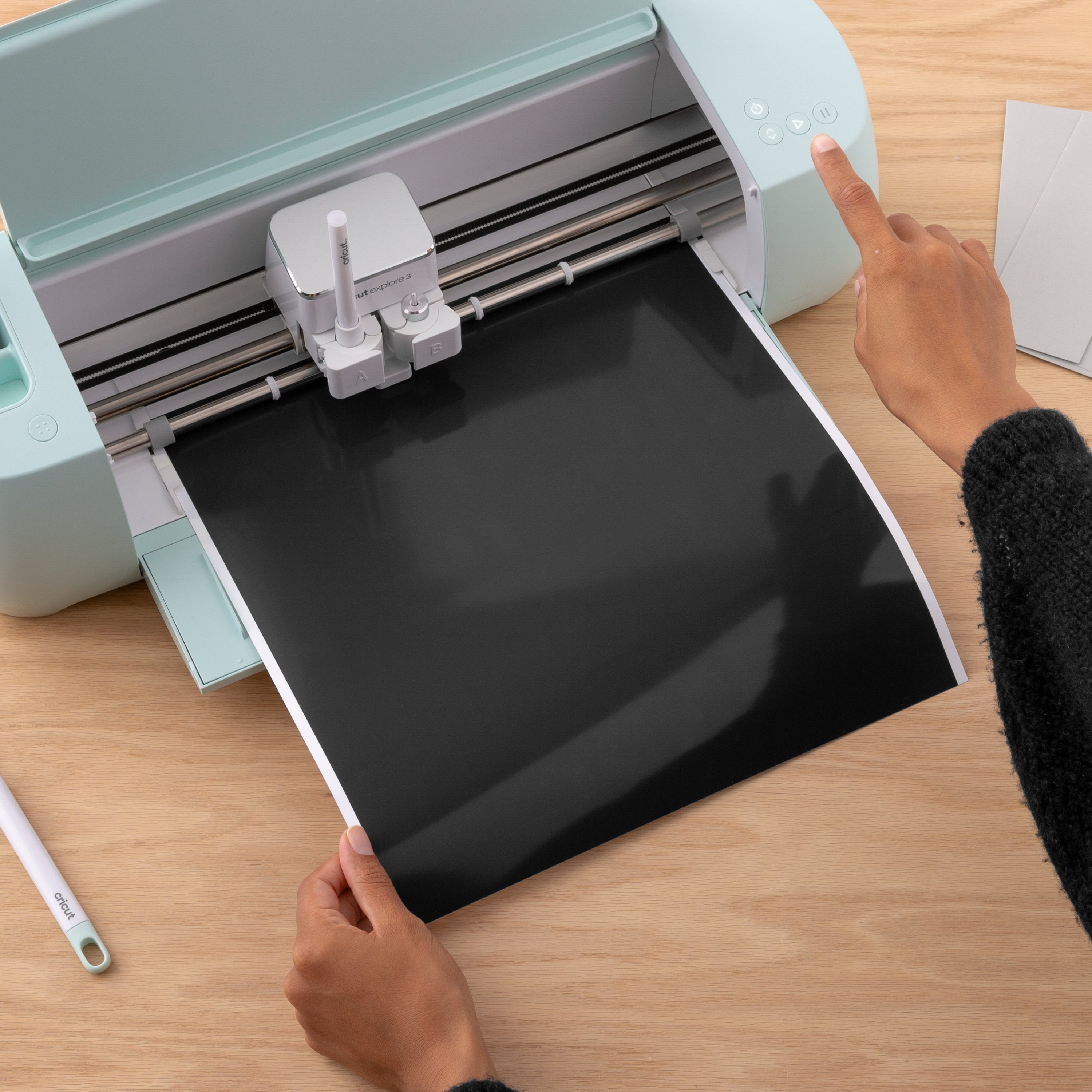 EAN 0093573385780 - Cricut Smart Label Writable etiqueta autoadhesiva Permanente Negro 1 pieza(s) imagen 3