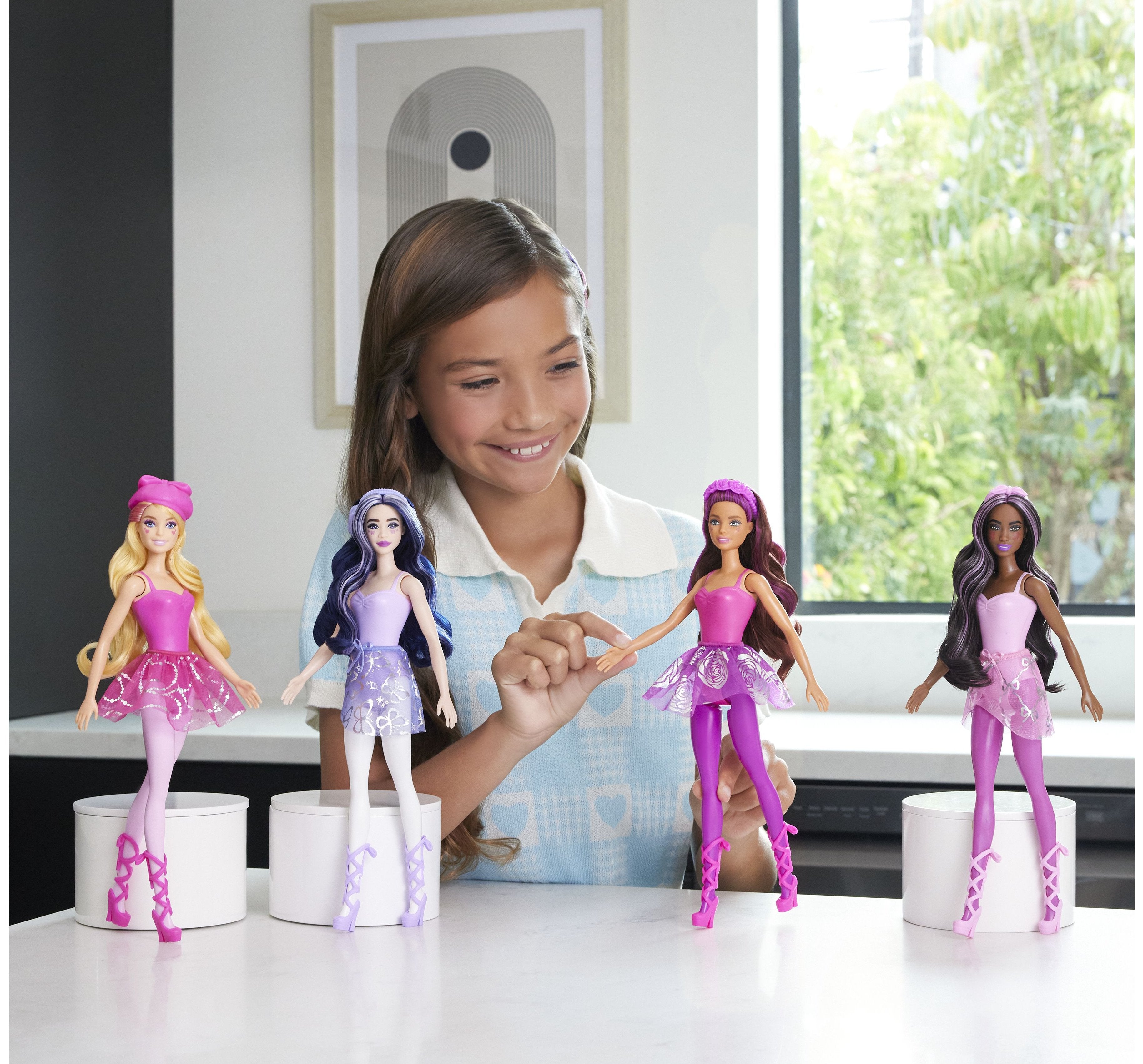 EAN 0194735178650 - Barbie Color Reveal HRK17 muñeca imagen 6