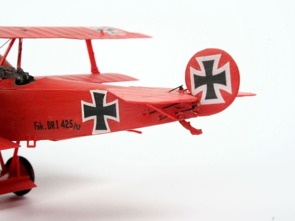 EAN 4009803041162 - Revell Fokker DR. 1 Triplane Maqueta de avión de ala fija Kit de montaje 1:72 imagen 4
