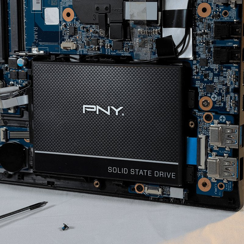 EAN 0751492640297 - PNY SSD7CS900-4TB-RB unidad de estado sólido 2.5" Serial ATA III imagen 3
