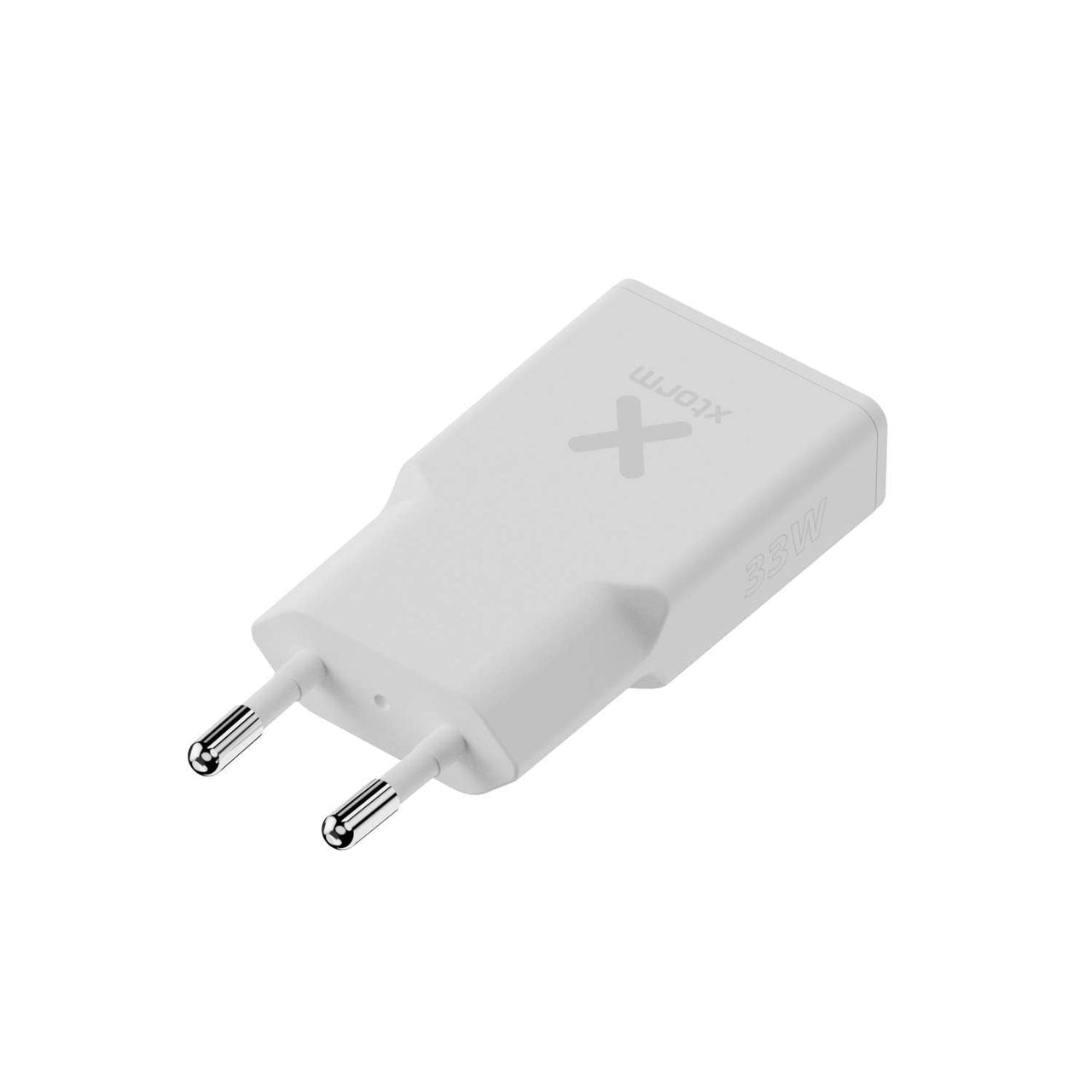 Cargador Usb De Viaje/Pared 33w Go2 Slimline Type-C/Usb Blanco Xtorm Salida Usb-C Pd/ 33 W Salida Usb-A Quick Charge 3.0 / 18 W.