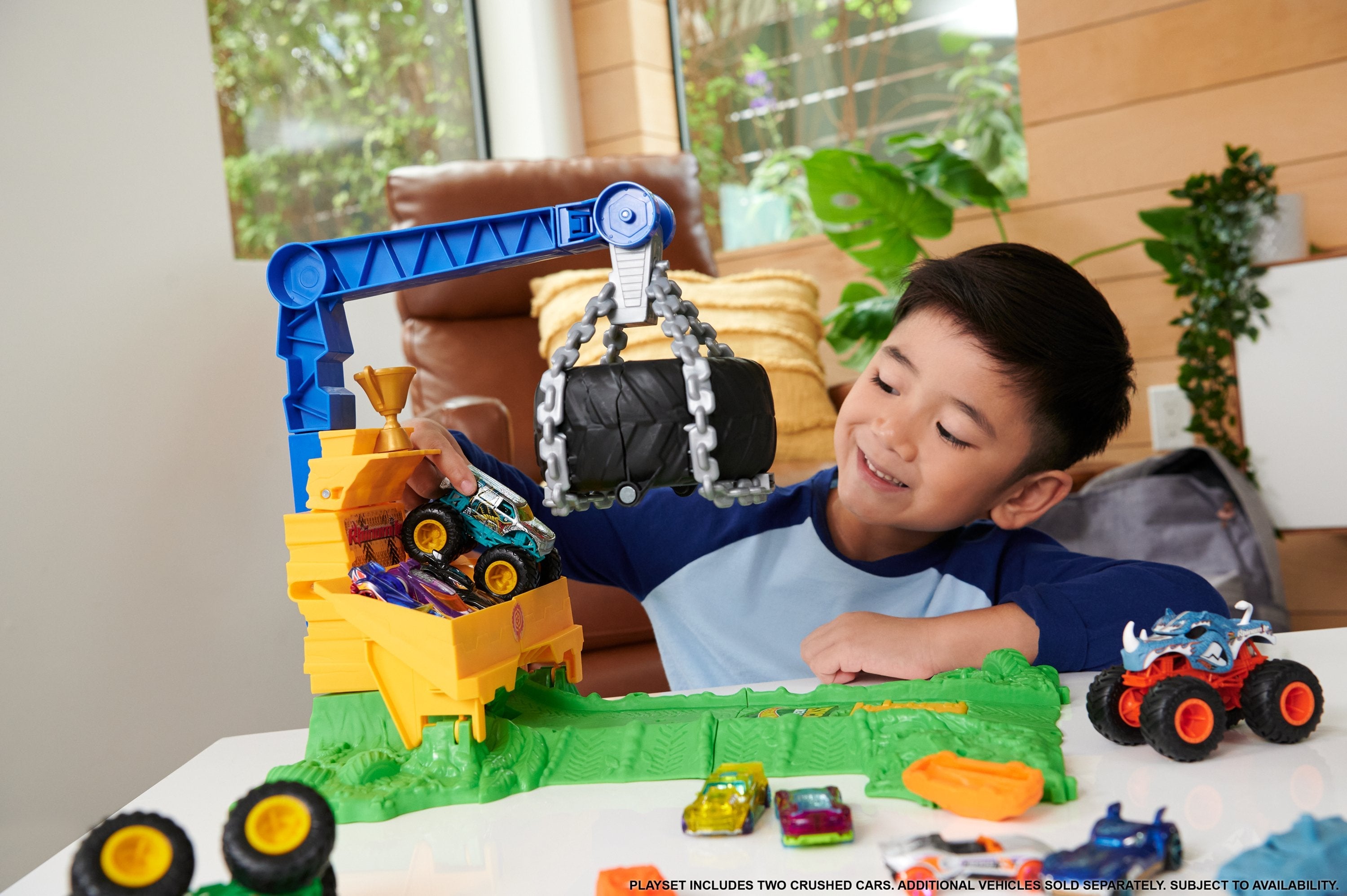 Hot Wheels Hot Wheels Monster Trucks Arena Smashers: Rhinomite Chargin, Vehículo De Juguete Htp18