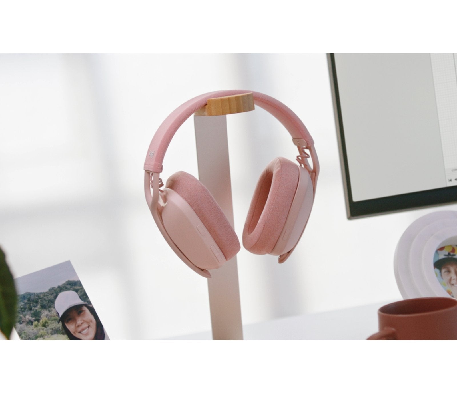 EAN 5099206103955 - Logitech 981-001224 auricular y casco Auriculares Inalámbrico Diadema Llamadas/Música Bluetooth Rosa imagen 6