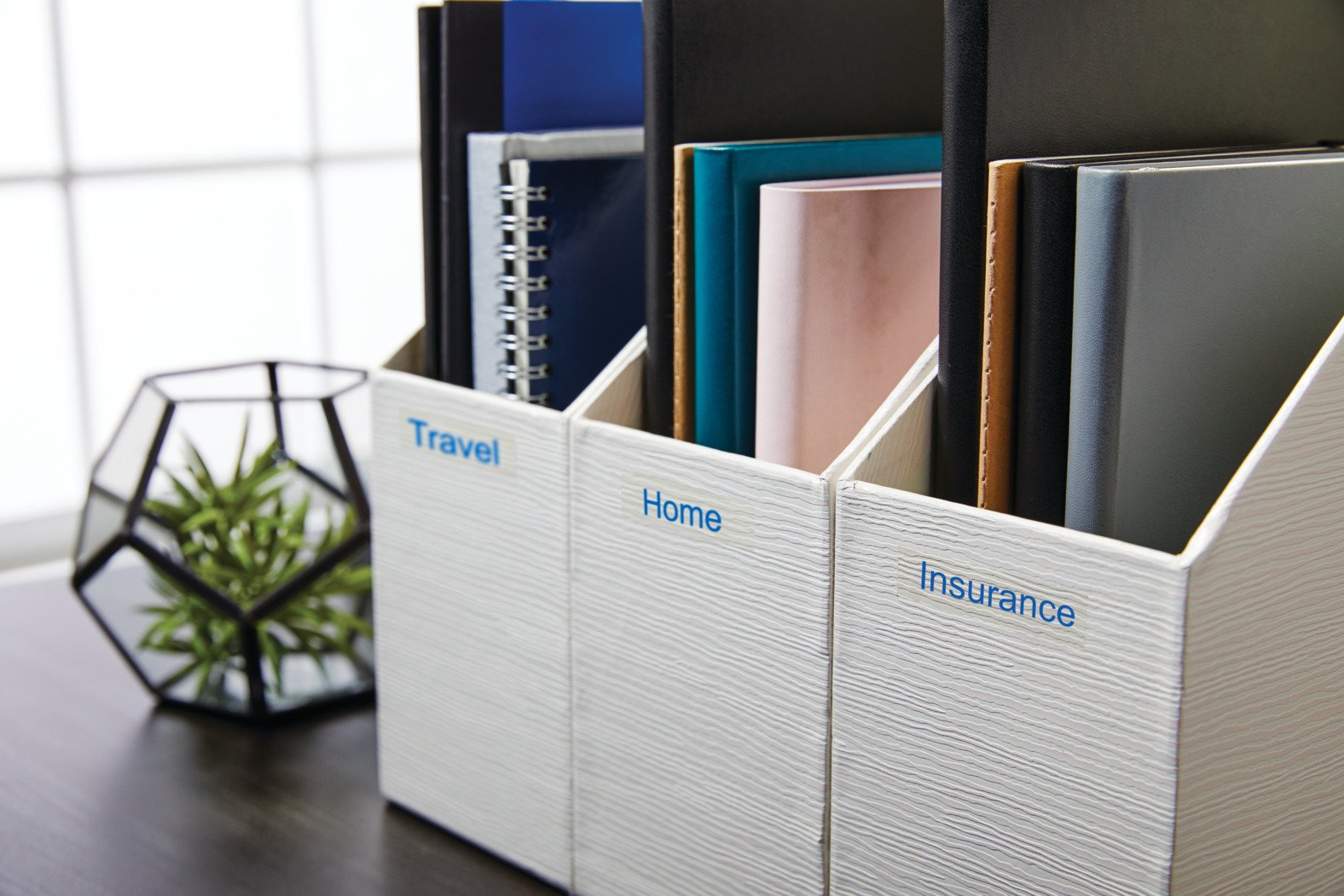 Dymo Cinta De Transferencia Termica D1 45011. Azul Sobre Transparente De 12mmx7m . Poliester Autoadhesiva