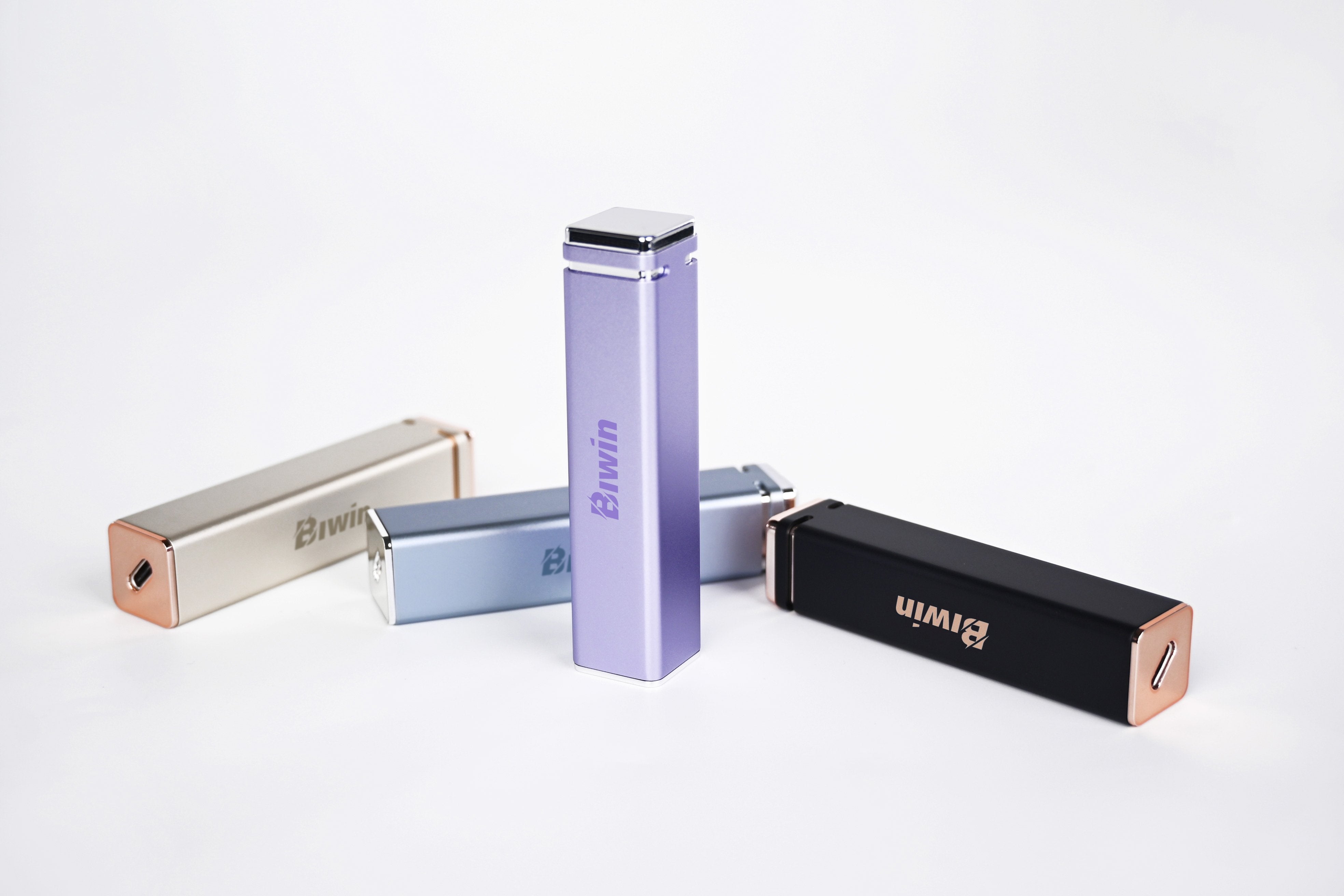 EAN 6955914623071 - Biwin PD2000 4 TB USB Tipo C USB 3.2 Gen 2x2 Oro imagen 3