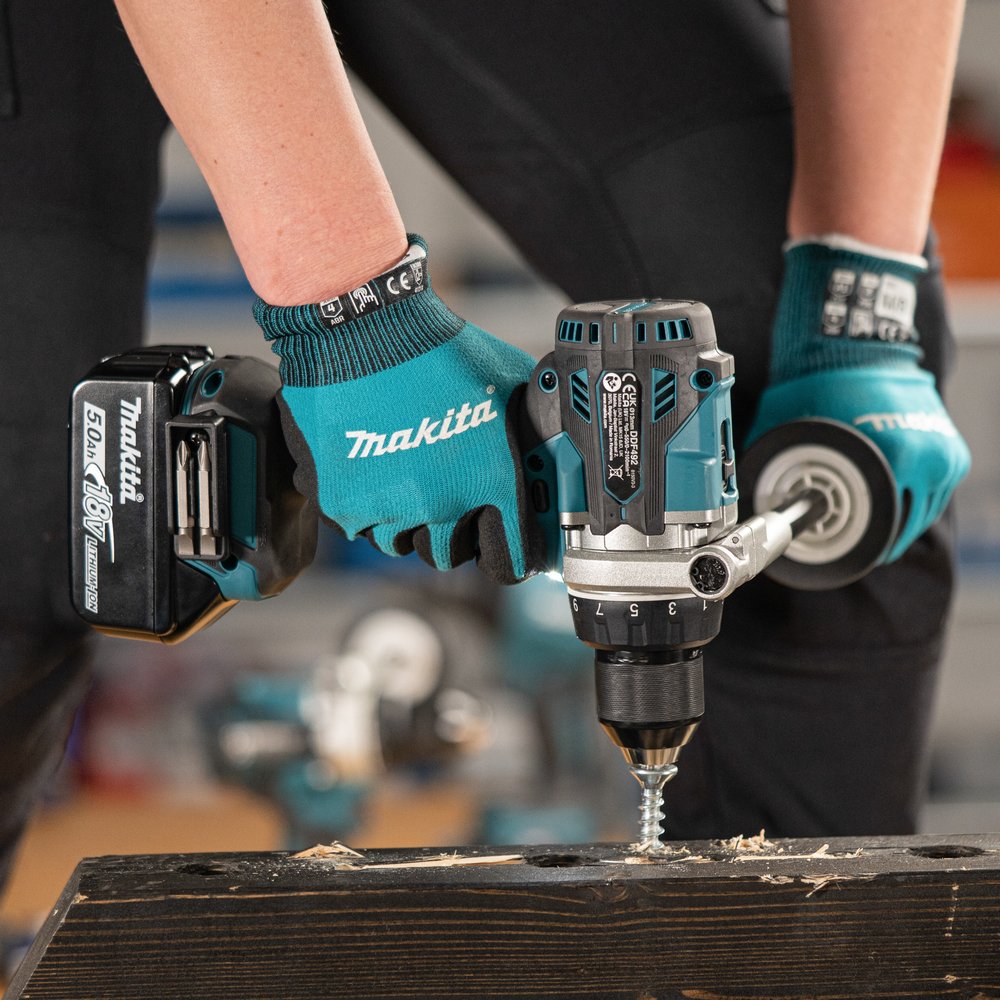 EAN 0197050011701 - Makita DDF492Z taladro 2100 RPM Sin llave 2,6 kg Azul, Negro imagen 25