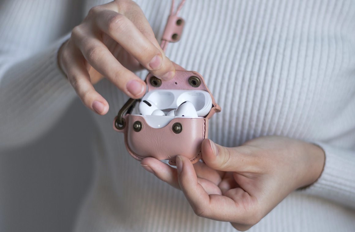 EAN 4260382635856 - Woodcessories ECO344 auricular / audífono accesorio Funda imagen 6