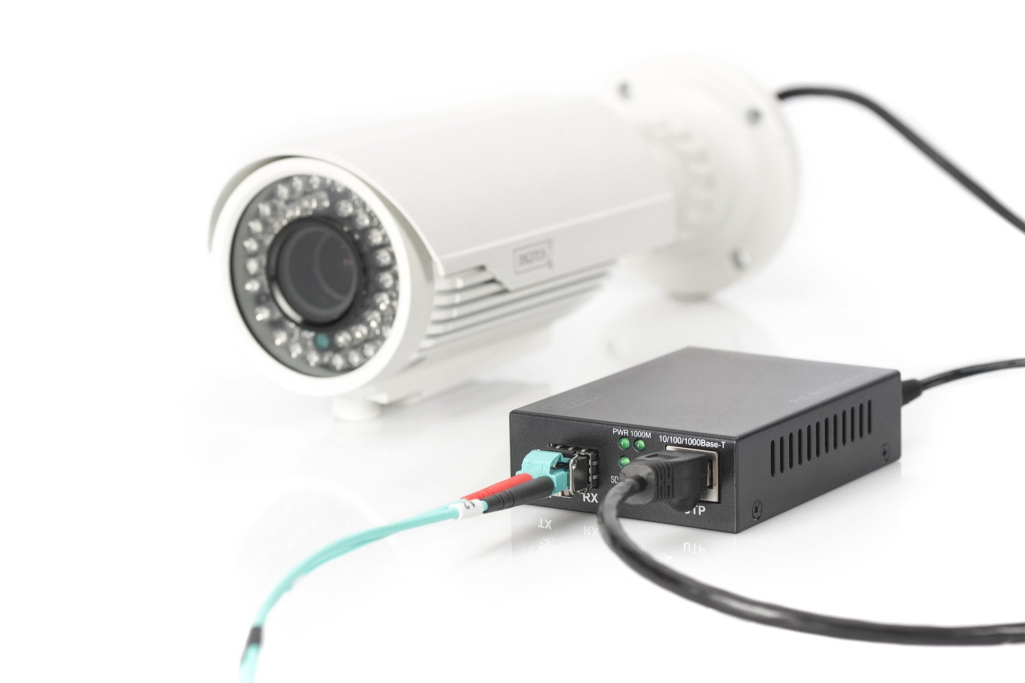 Digitus Convertidor De Medios Gigabit Poe, Rj45 / Sfp, Pse (Gigabit Poe Media Converter - Sfp 10/100/1000base-T To Sfp In)