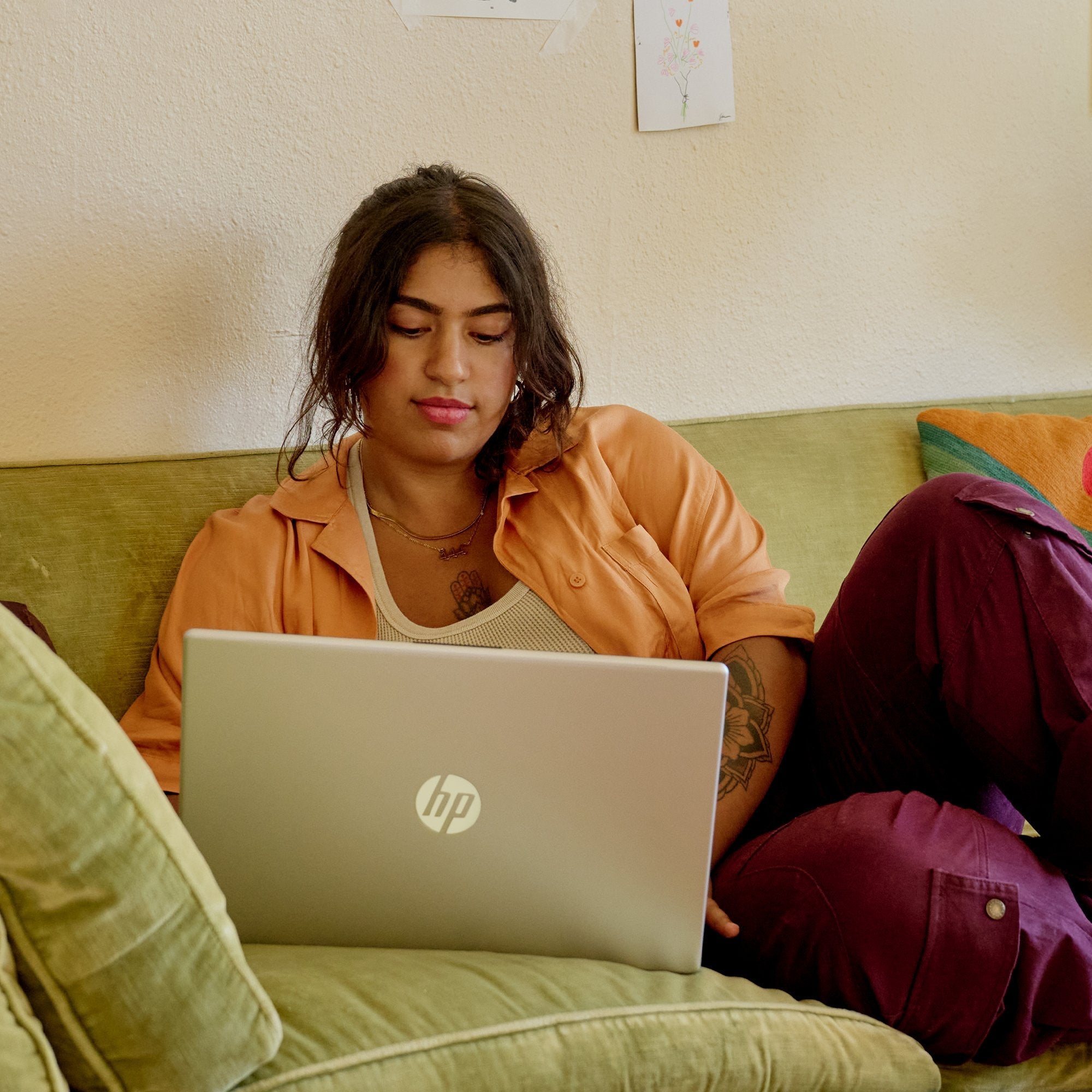 EAN 0198122232307 - HP 15-fd0097ns Intel® Core™ i5 i5-1334U Portátil 39,6 cm (15.6") Full HD 16 GB DDR4-SDRAM 1 TB SSD Wi-Fi imagen 9