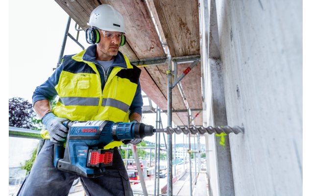 EAN 3165140915427 - Bosch GBH 18V-45 C Professional 305 RPM SDS Max 8 kg Negro, Azul, Rojo imagen 3