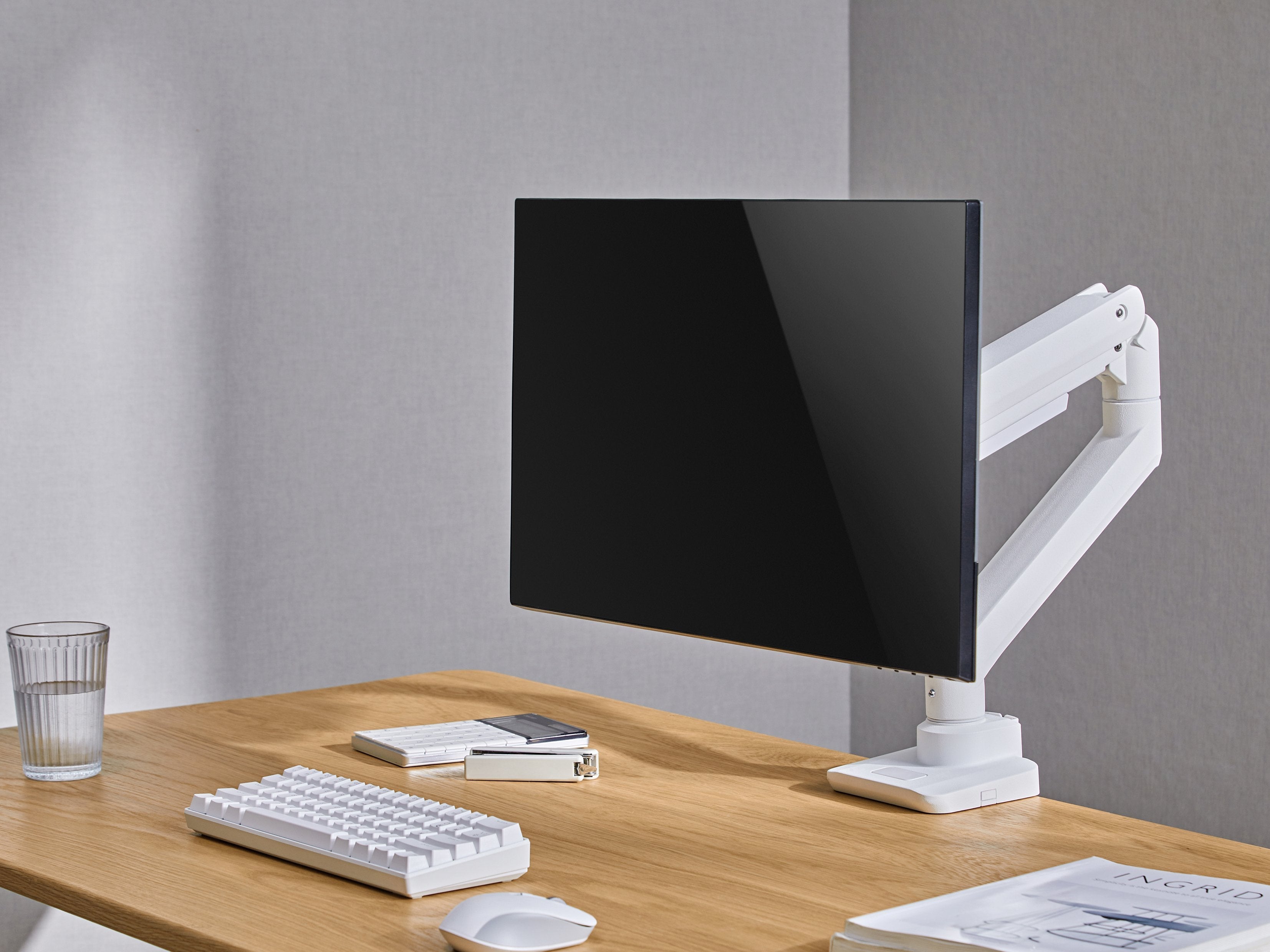 EAN 4015867236062 - Equip 650181 soporte para monitor 124,5 cm (49") imagen 7