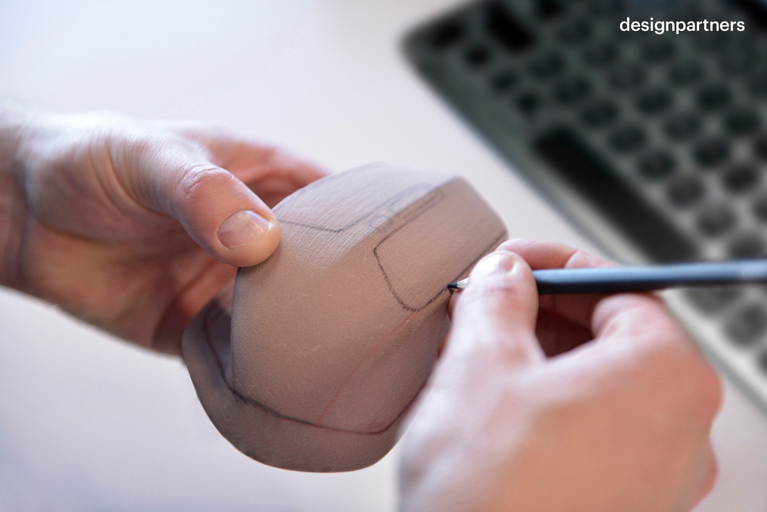 Logitech Raton Mx Master Bluetooth Laser 1000 Dpi Mano Derecha Negro Bronce 910-005213