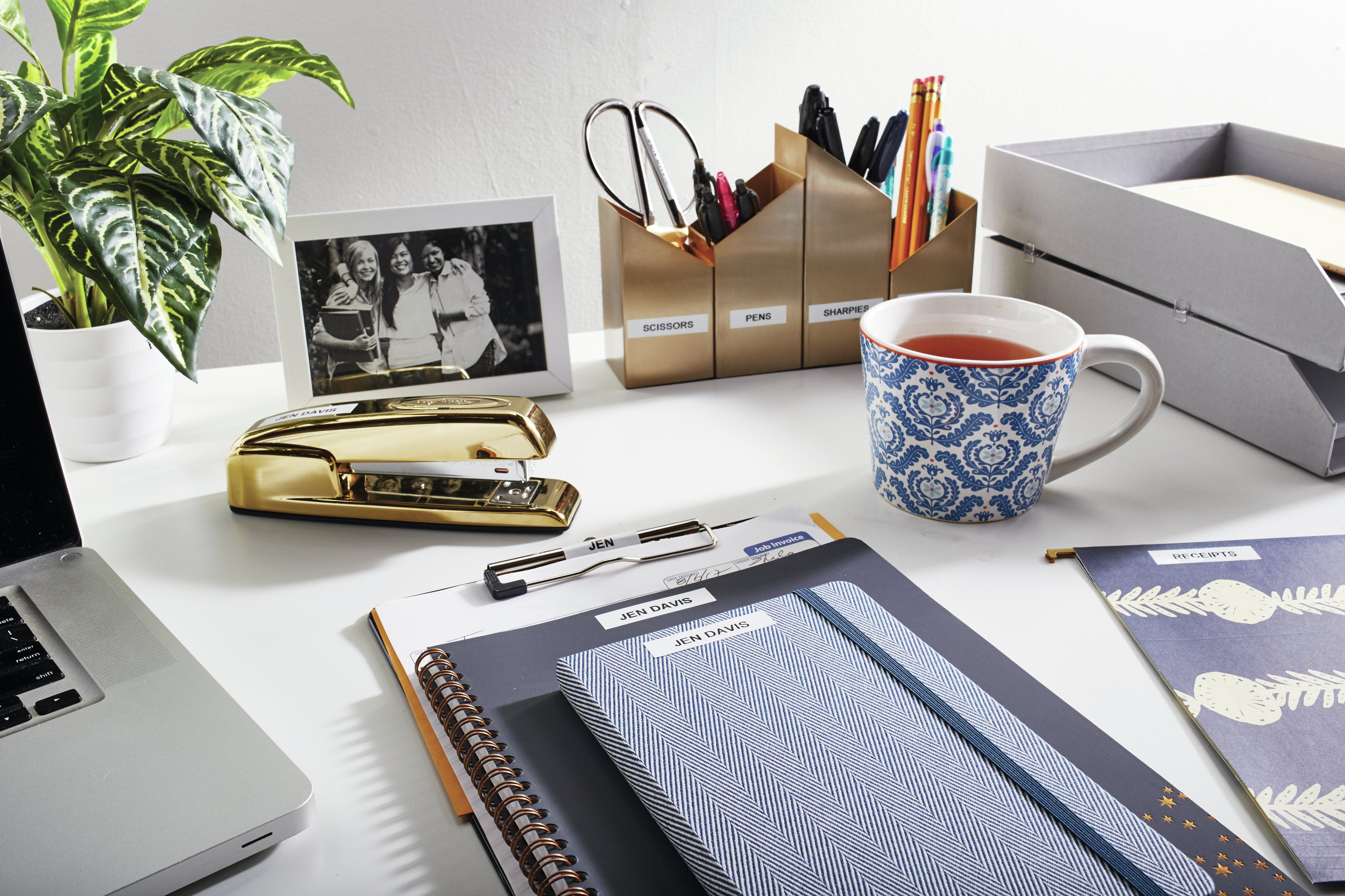 EAN 3501170879528 - DYMO LabelManager 360D™ QWZ impresora de etiquetas Transferencia térmica 180 x 180 DPI 12 mm/s Alámbrico imagen 8