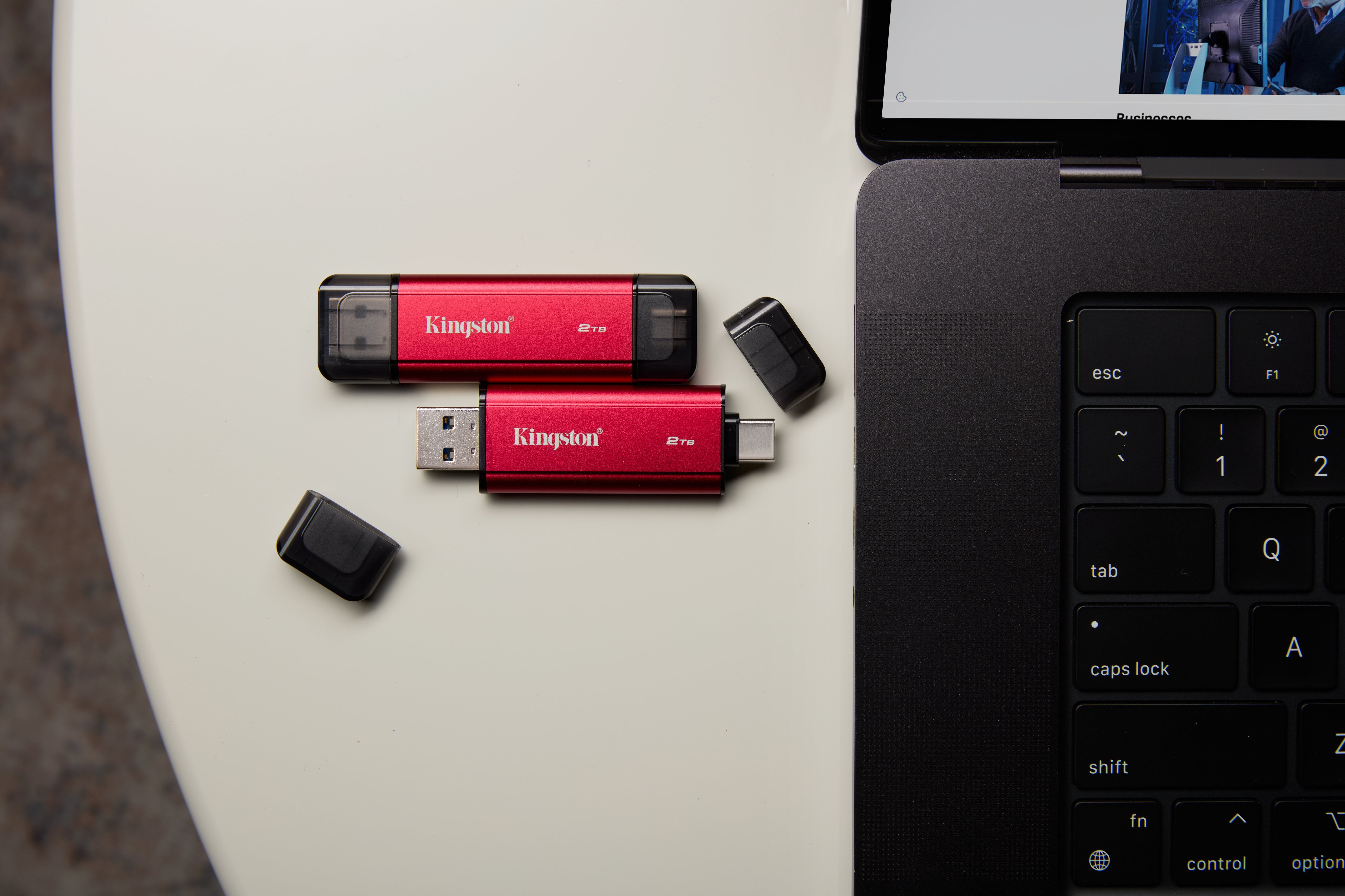 EAN 0740617352214 - Kingston Technology Dual Portable USB Type-A / USB Type-C 3.2 Gen 2 (3.1 Gen 2) Negro, Rojo imagen 15