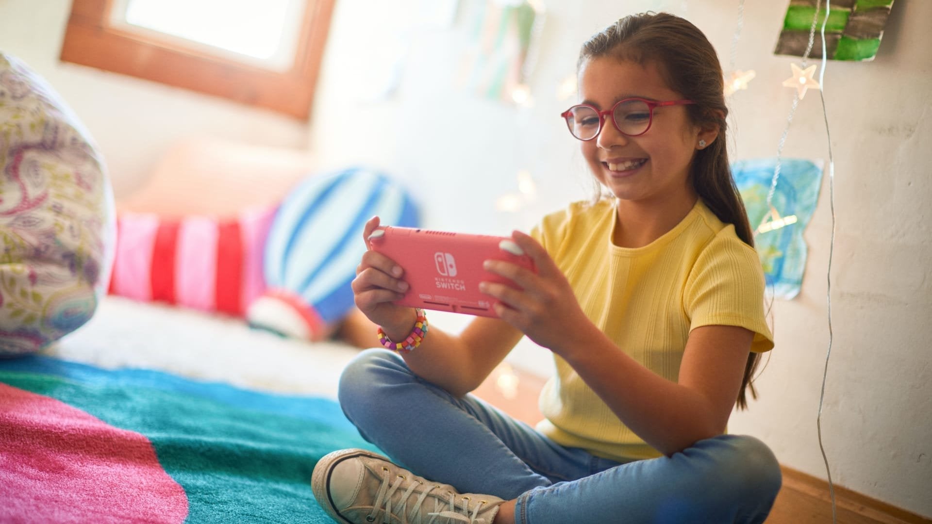 Consola Nintendo Switch Lite Coral