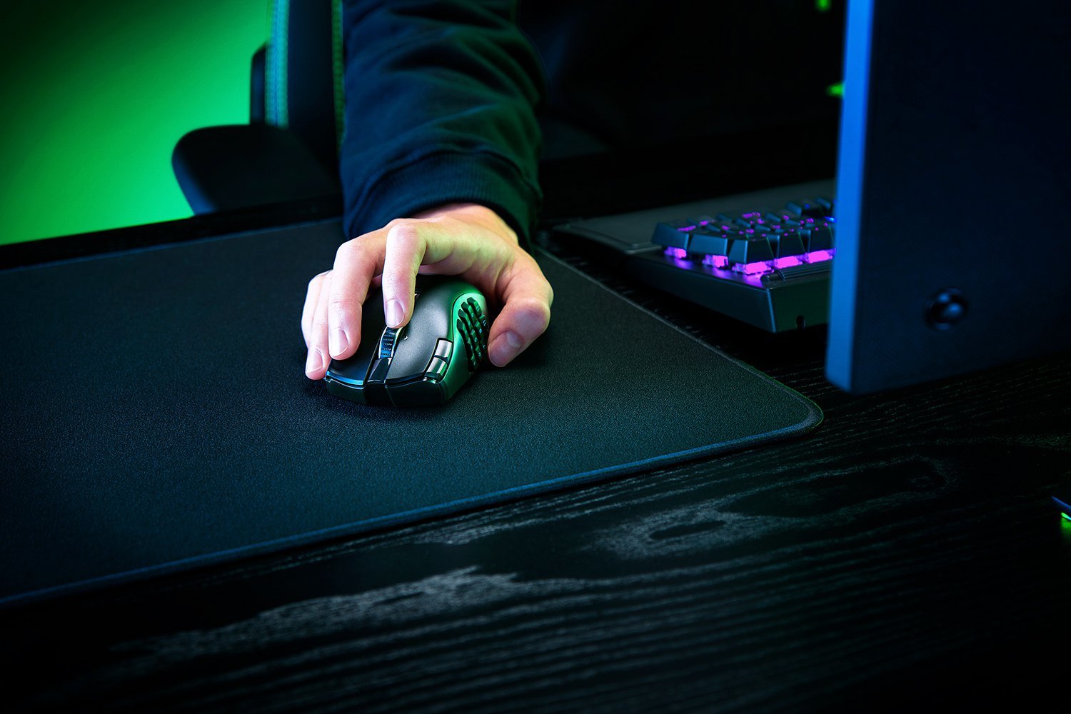 EAN 8886419334002 - Razer Naga V2 HyperSpeed ratón Juego mano derecha RF Wireless + Bluetooth Óptico 30000 DPI imagen 7