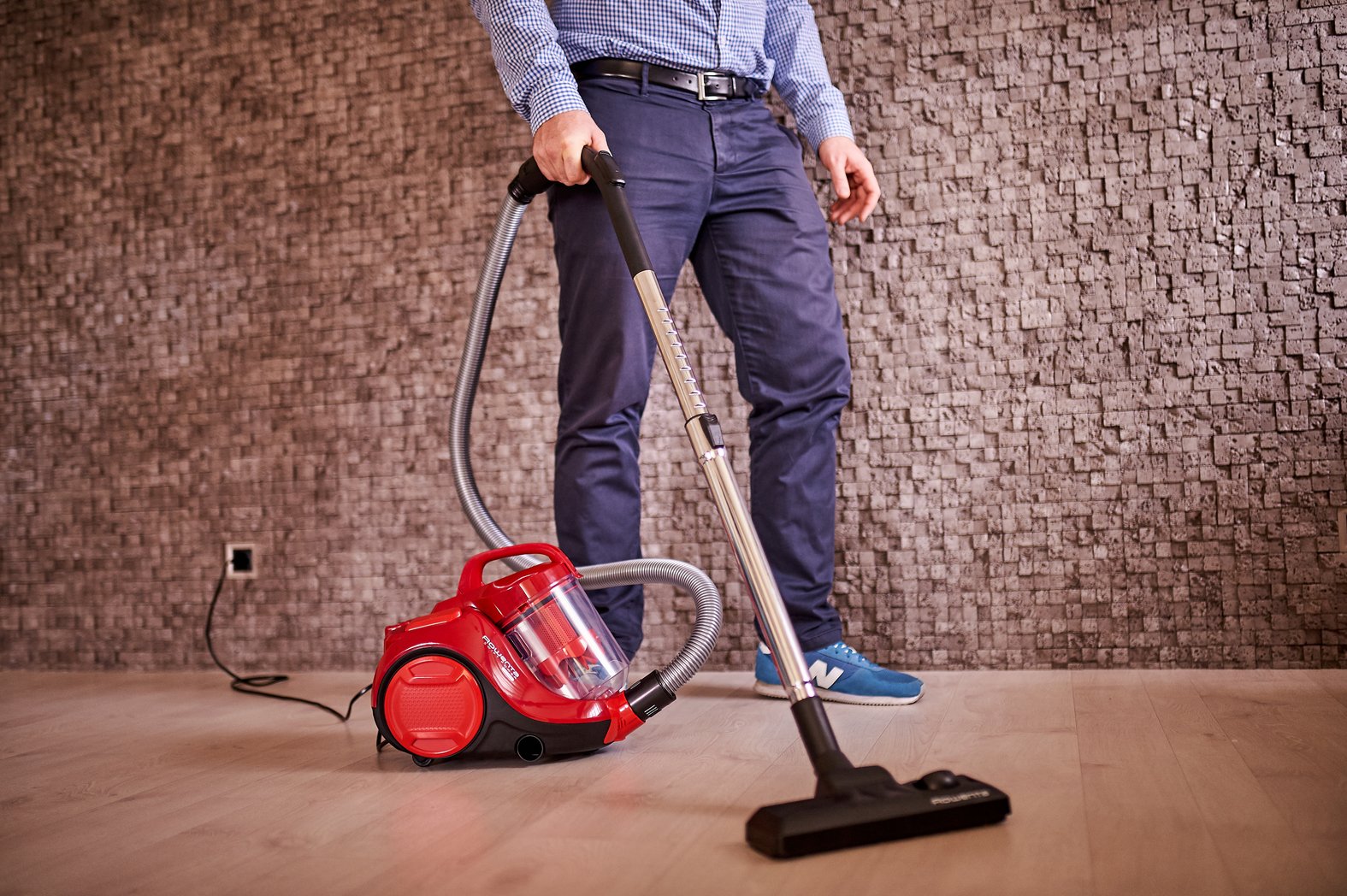 Aspiradora Rowenta Ro2913 De Suelo Rojo