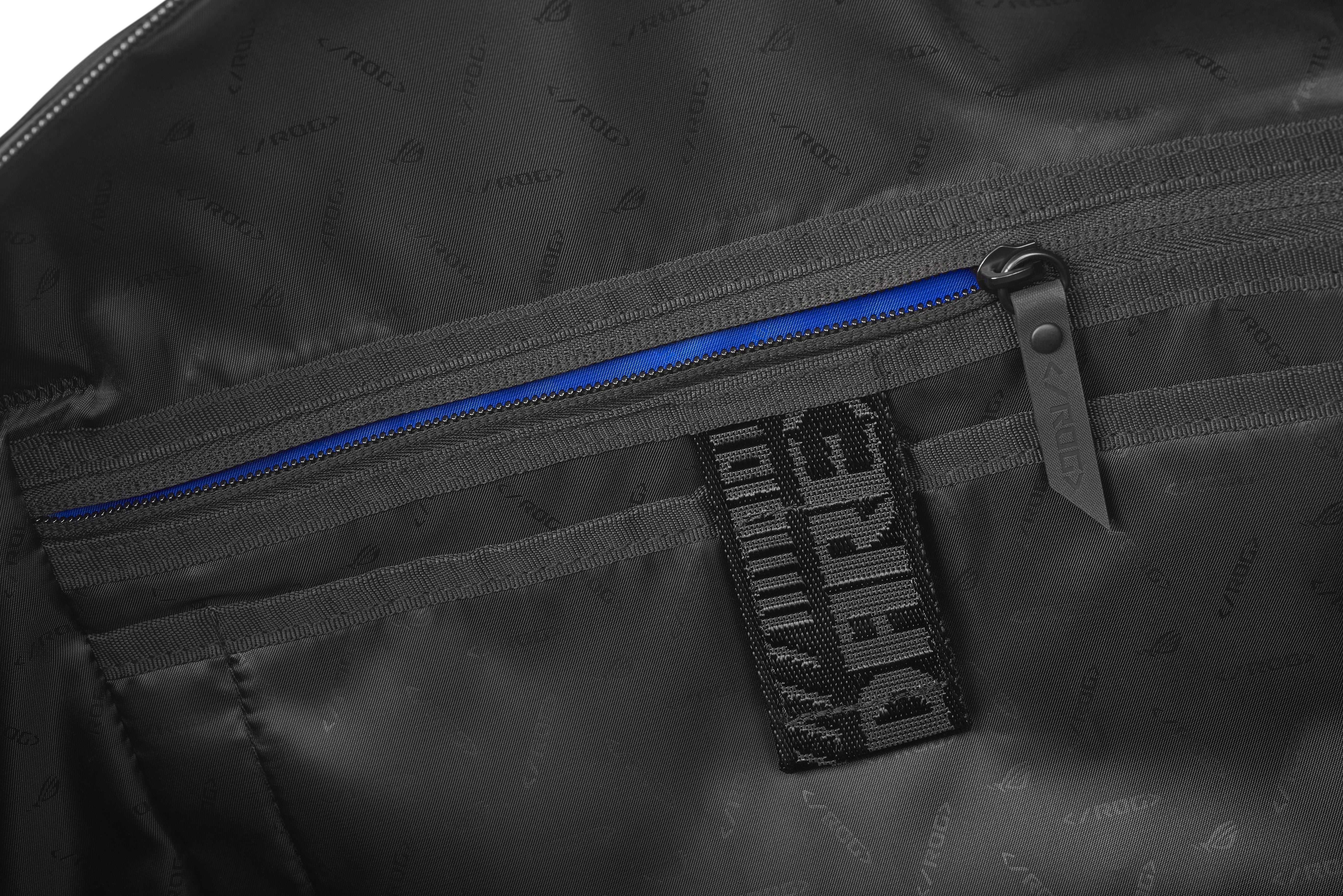 Asus Bc3700 Rog Slash Duffle Bag