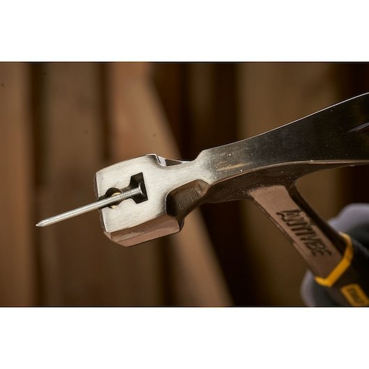 EAN 3253561519376 - Stanley 1-51-937 martillo Camping hammer Negro, Acero, Amarillo imagen 7