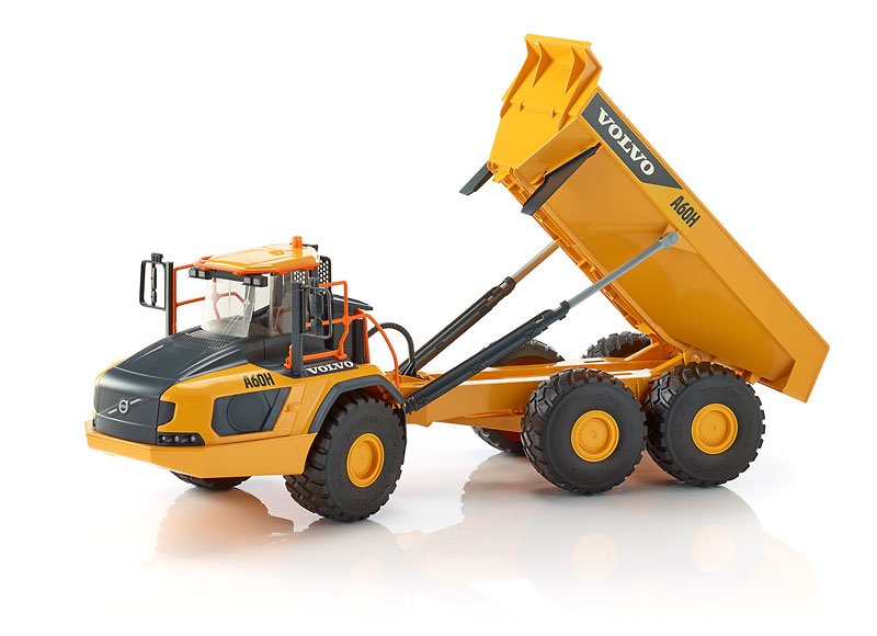 EAN 4001702024550 - BRUDER Volvo Hauler A60H imagen 1