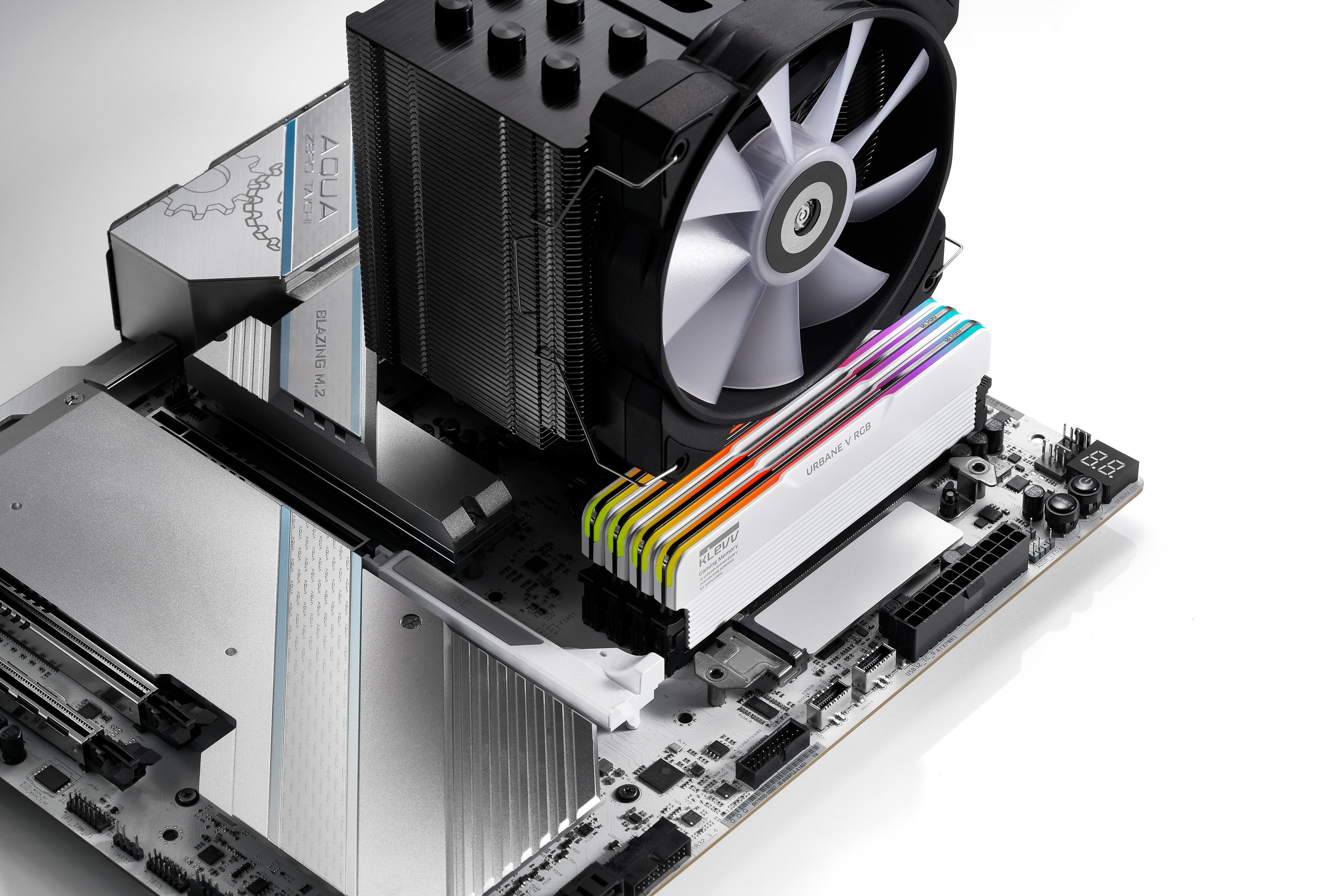 32gb Klevv (16gbx2) Urban V Rgb 6000 Cl28 White