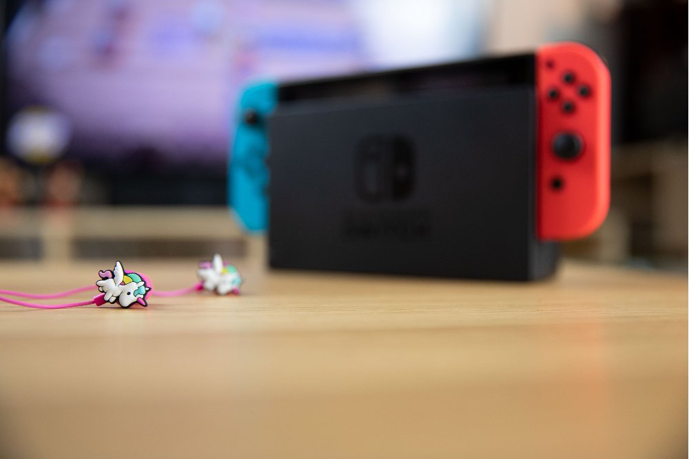 Auriculares Intrauditivos Konix Unik In-Ear Jack 3.5 Rosas