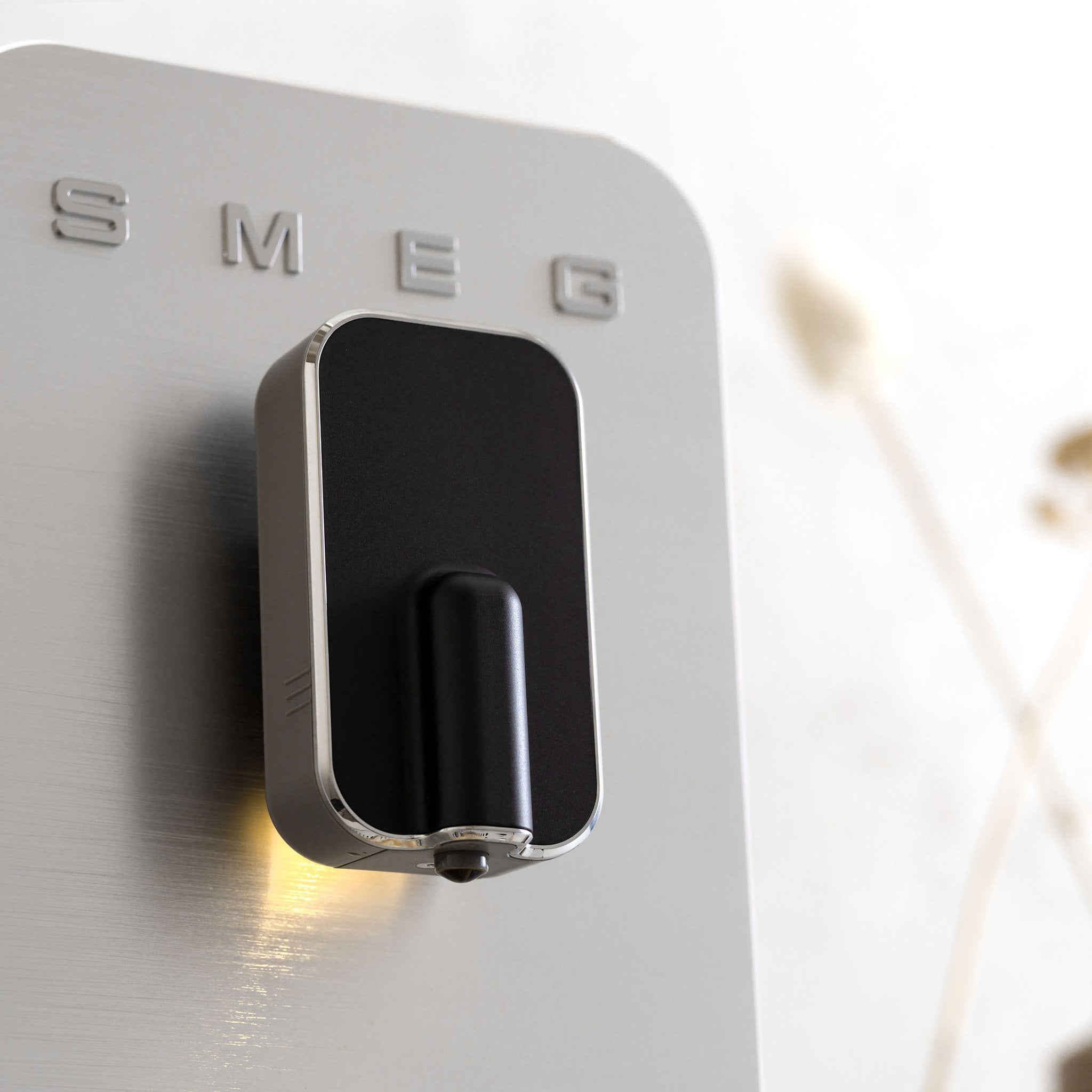 EAN 8017709334734 - Smeg BCC11BLMEU cafetera eléctrica Totalmente automática Máquina espresso 1,4 L imagen 22