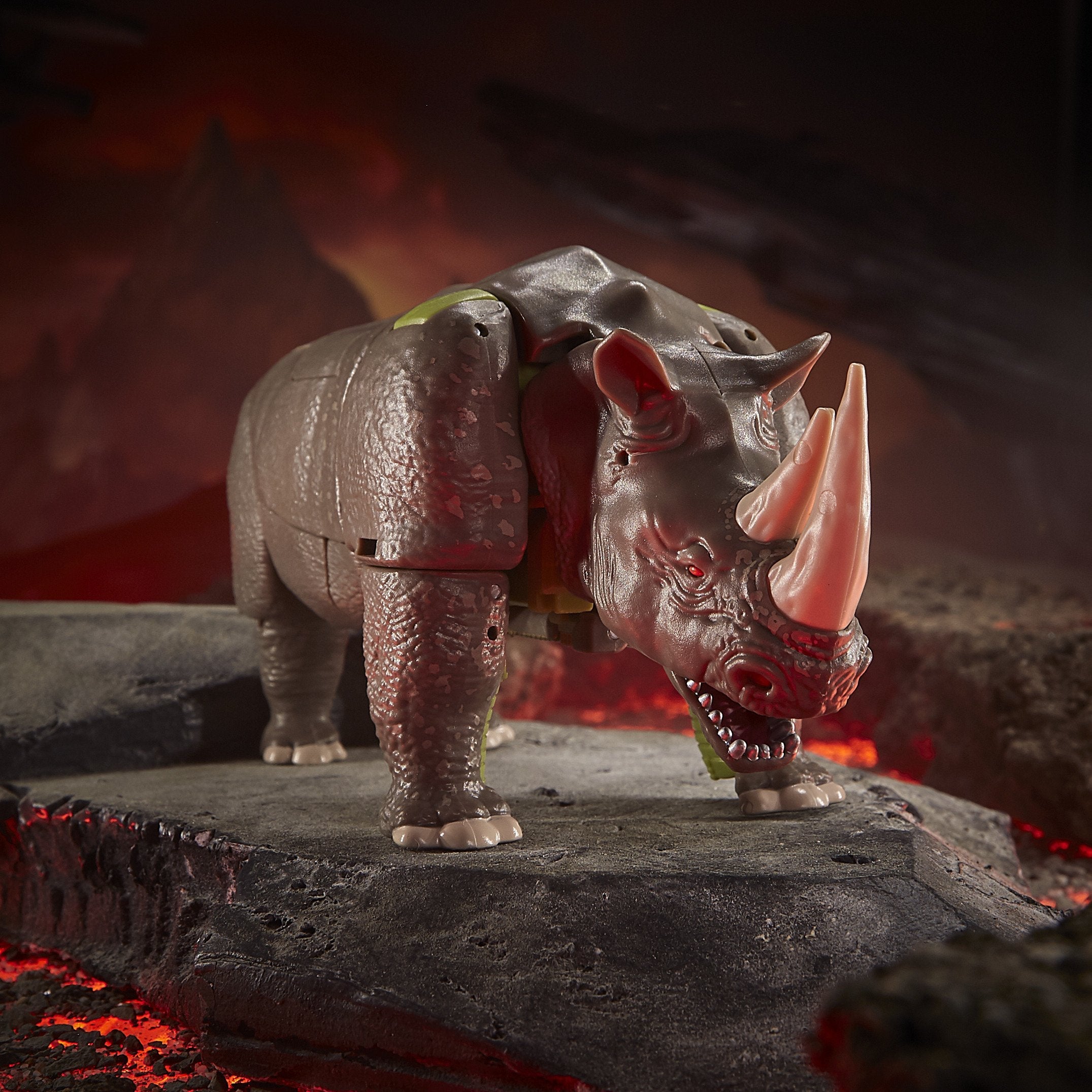 Figura Rhinox Transformers Wfc Kingdom F06955x0
