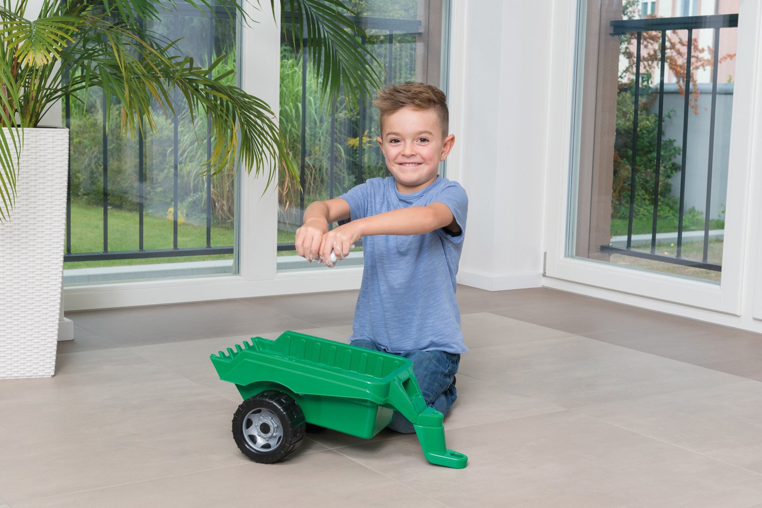 EAN 4006942811601 - Lena GIGA TRUCKS Trailer imagen 3