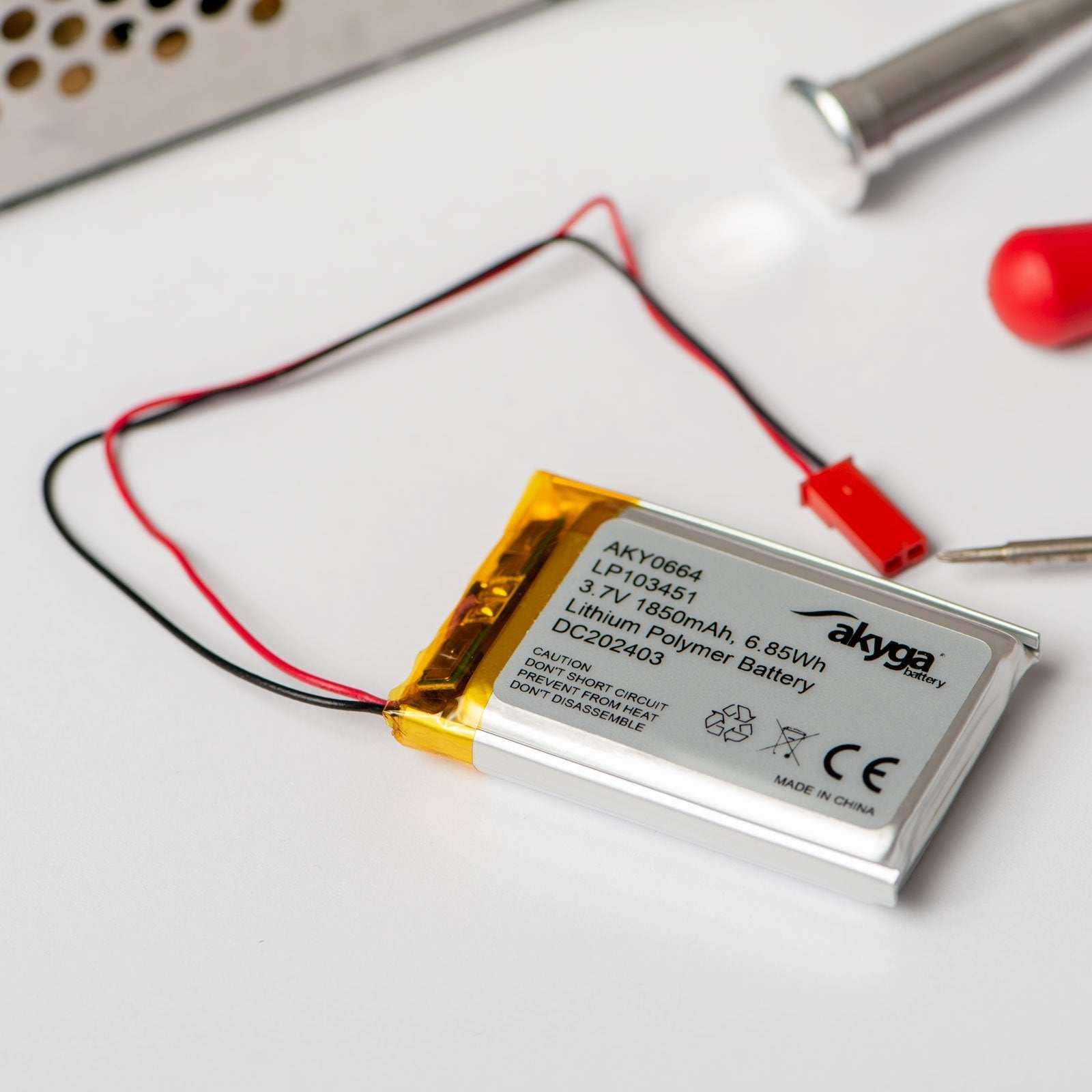 EAN 5906574243414 - Akyga AKY0655 recambio del teléfono móvil Batería Plata imagen 3