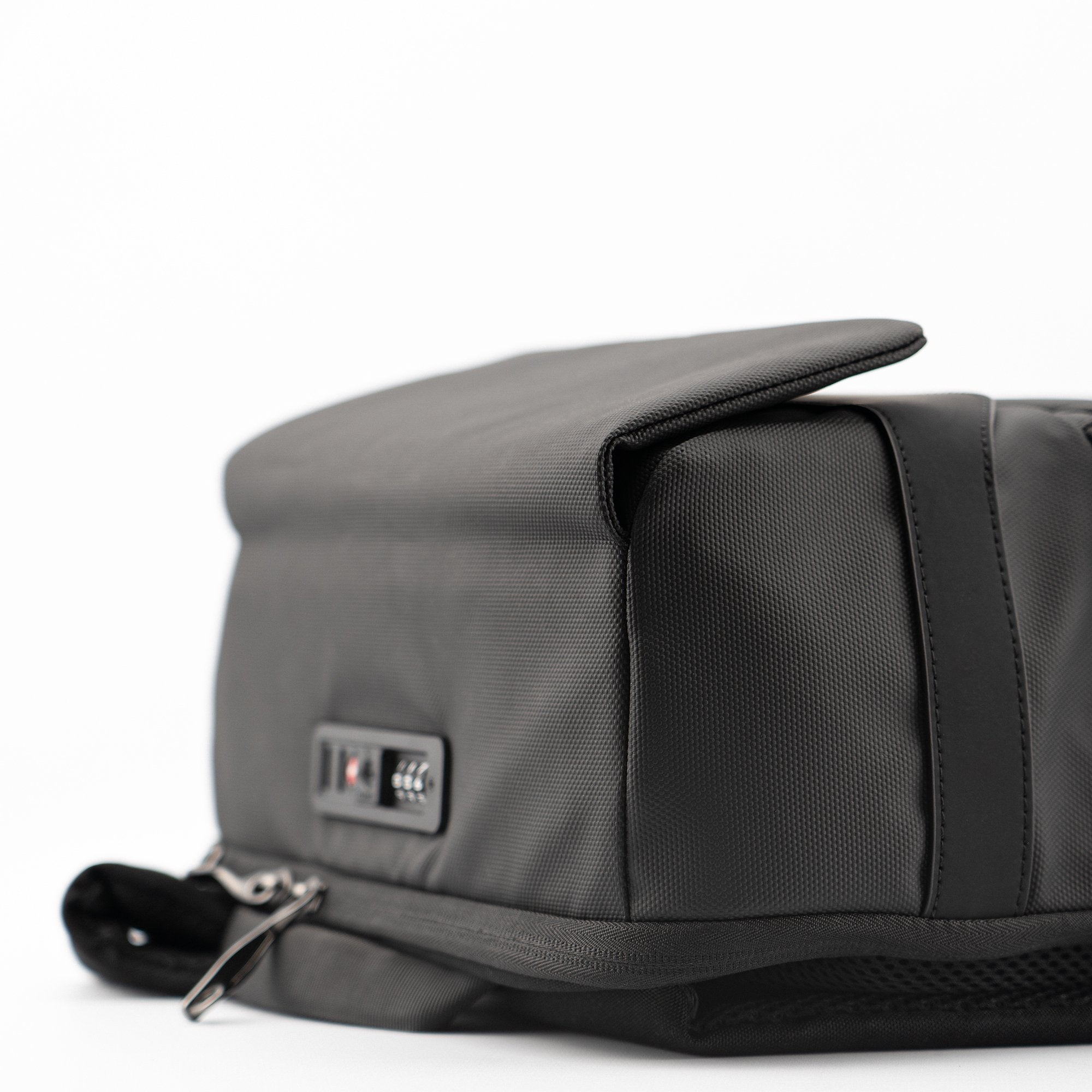 EAN 4040895012685 - RealPower 495559 mochila Mochila de viaje Negro imagen 5
