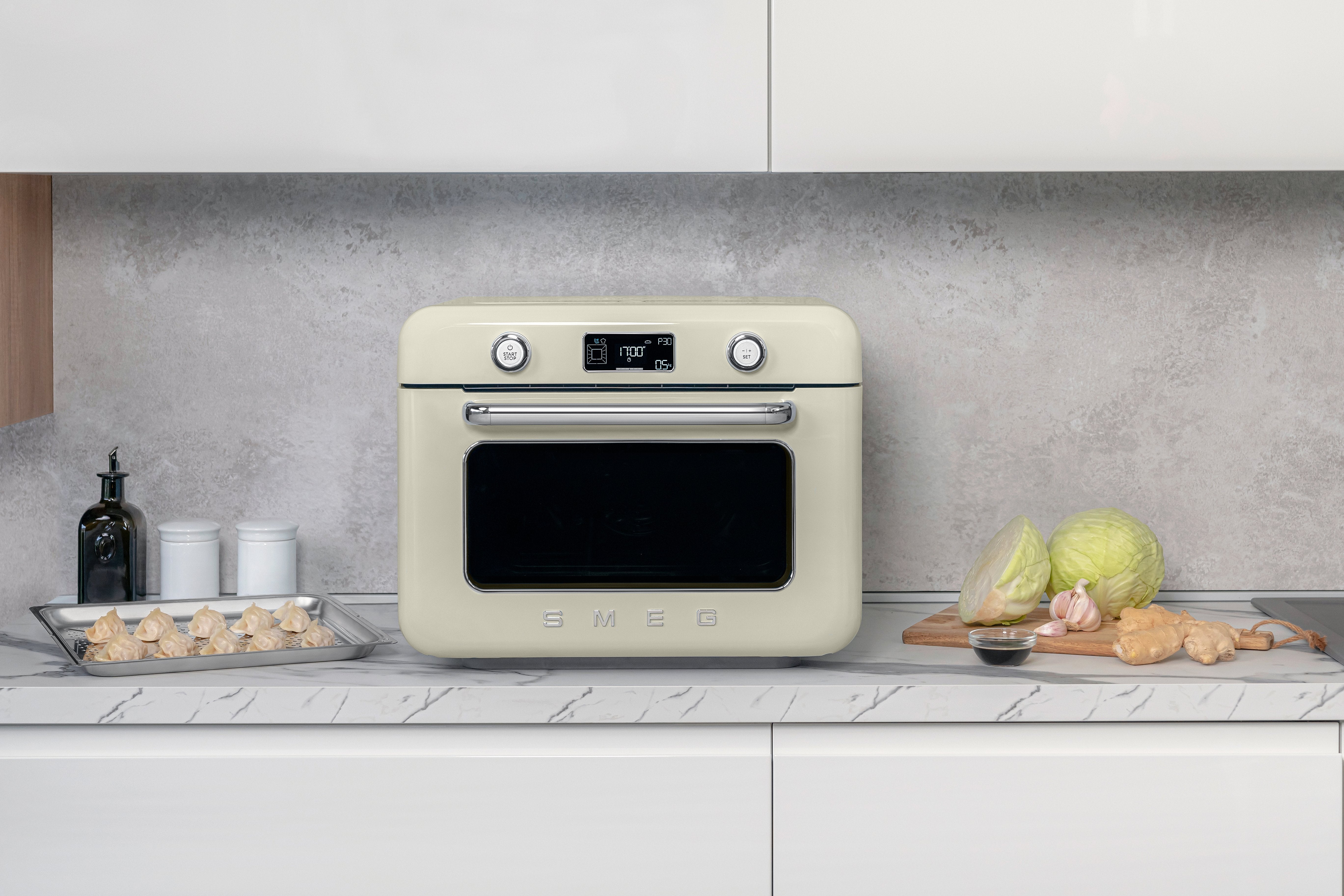 EAN 8017709329570 - Smeg COF01CREU horno de vapor Crema de color Botones, Giratorio imagen 15