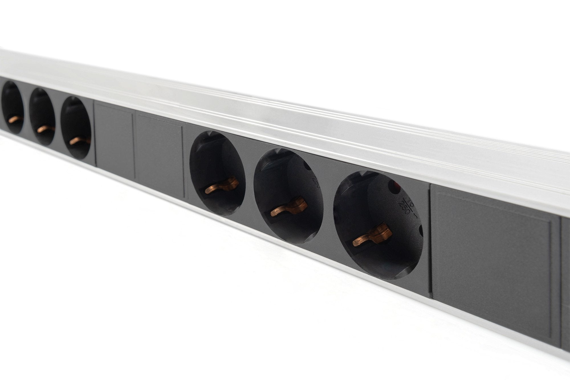 EAN 4016032221203 - Digitus A-19-STRIP42-1 base múltiple 9 salidas AC imagen 4