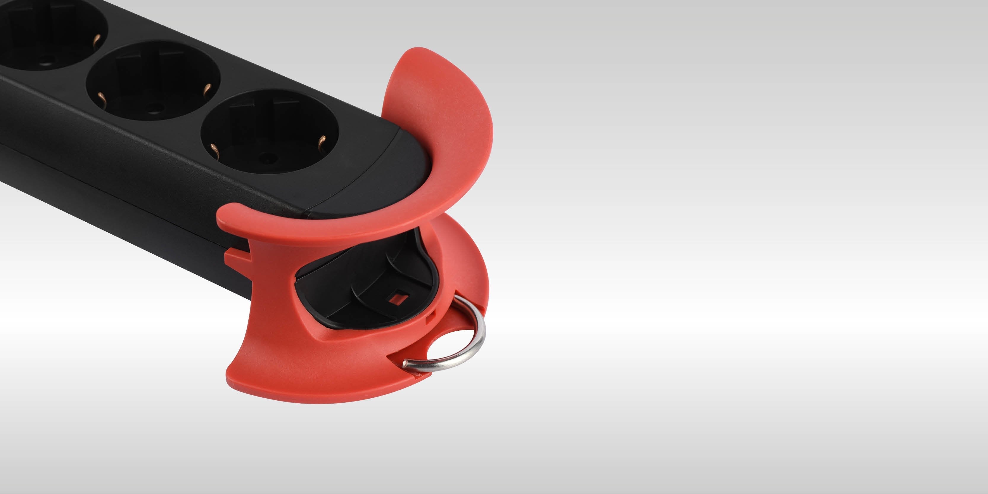 Bachmann Regleta Hook Indoor 5 Tomas, Ip20, 5,0m, Rojo, Con Interruptor